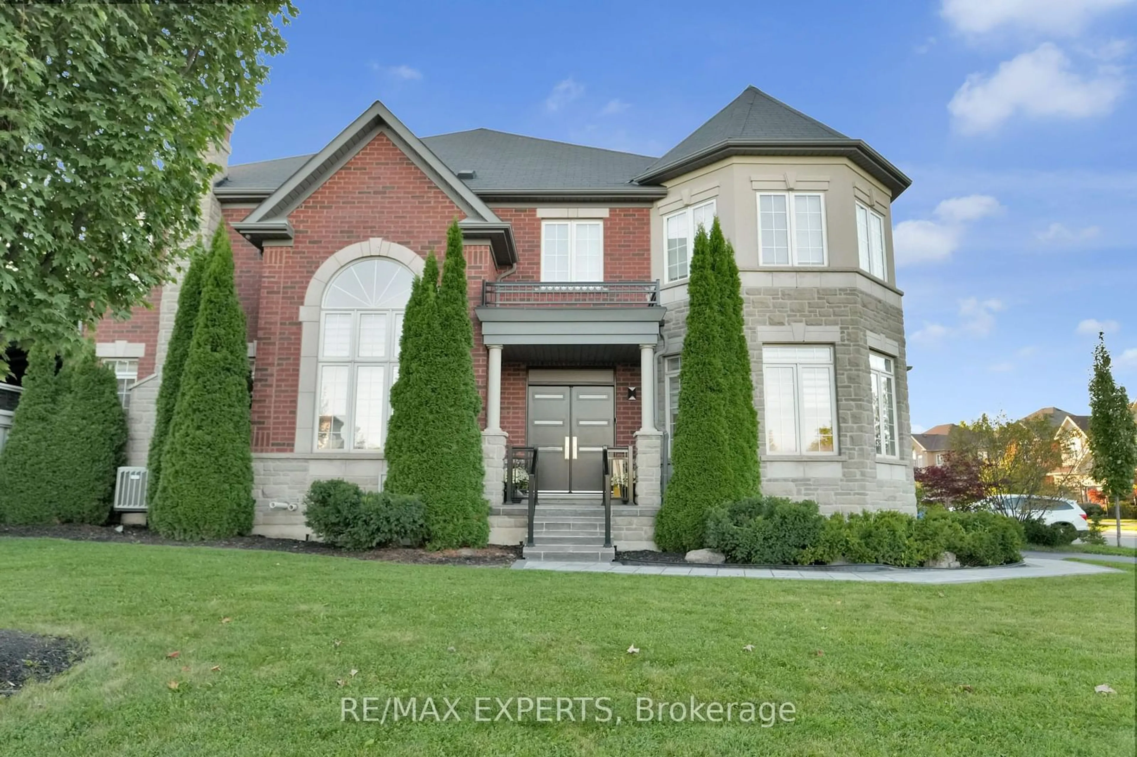 Home with brick exterior material for 1 Wolf Creek Cres, Vaughan Ontario L6A 4C6