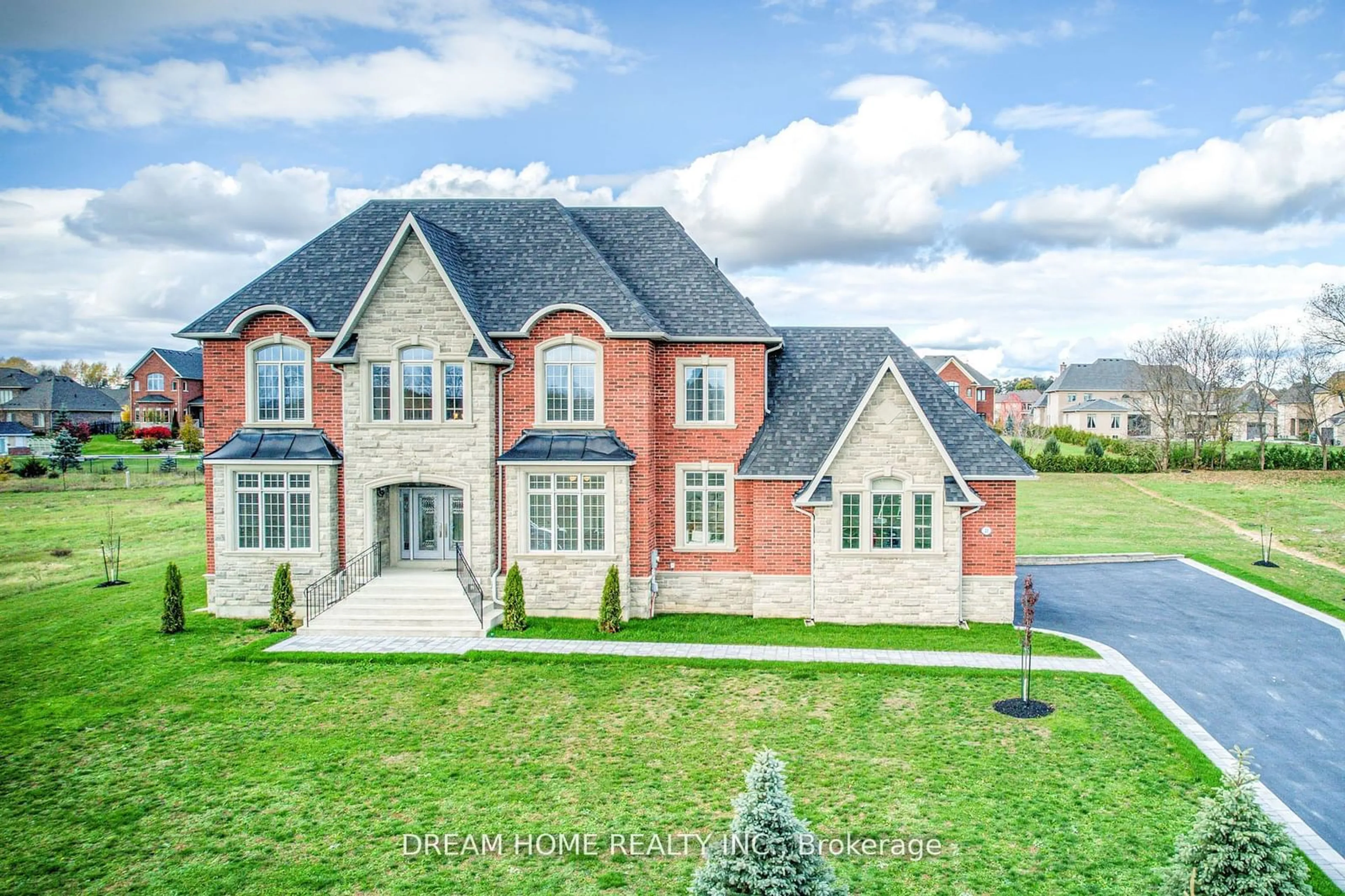 Home with brick exterior material for 23 spruceview Pl, Whitchurch-Stouffville Ontario L4A 1W3