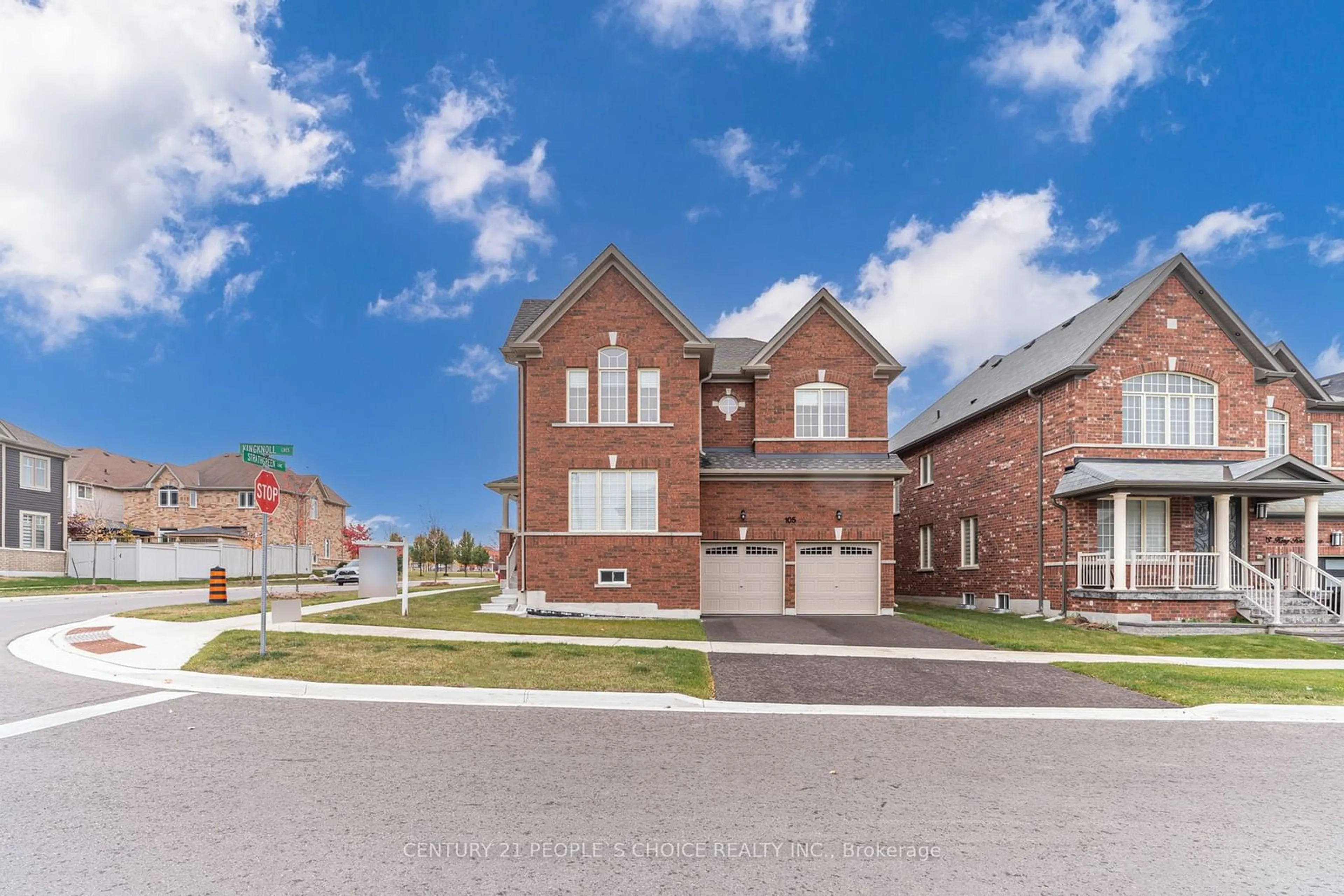 Home with brick exterior material for 105 Kingknoll Cres, Georgina Ontario L4P 0H8