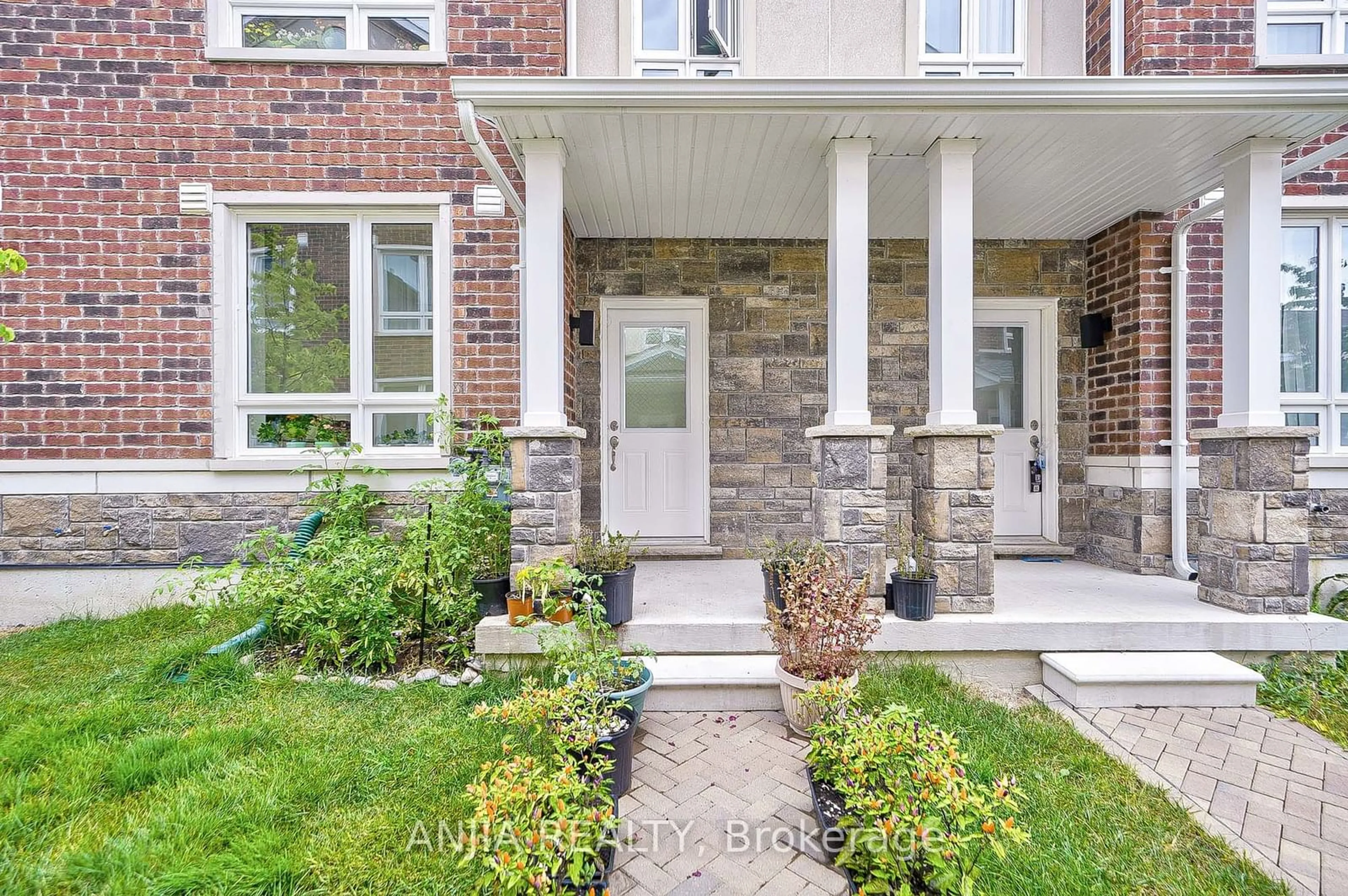 Home with brick exterior material for 66 Massachusetts Lane, Markham Ontario L6E 2C2