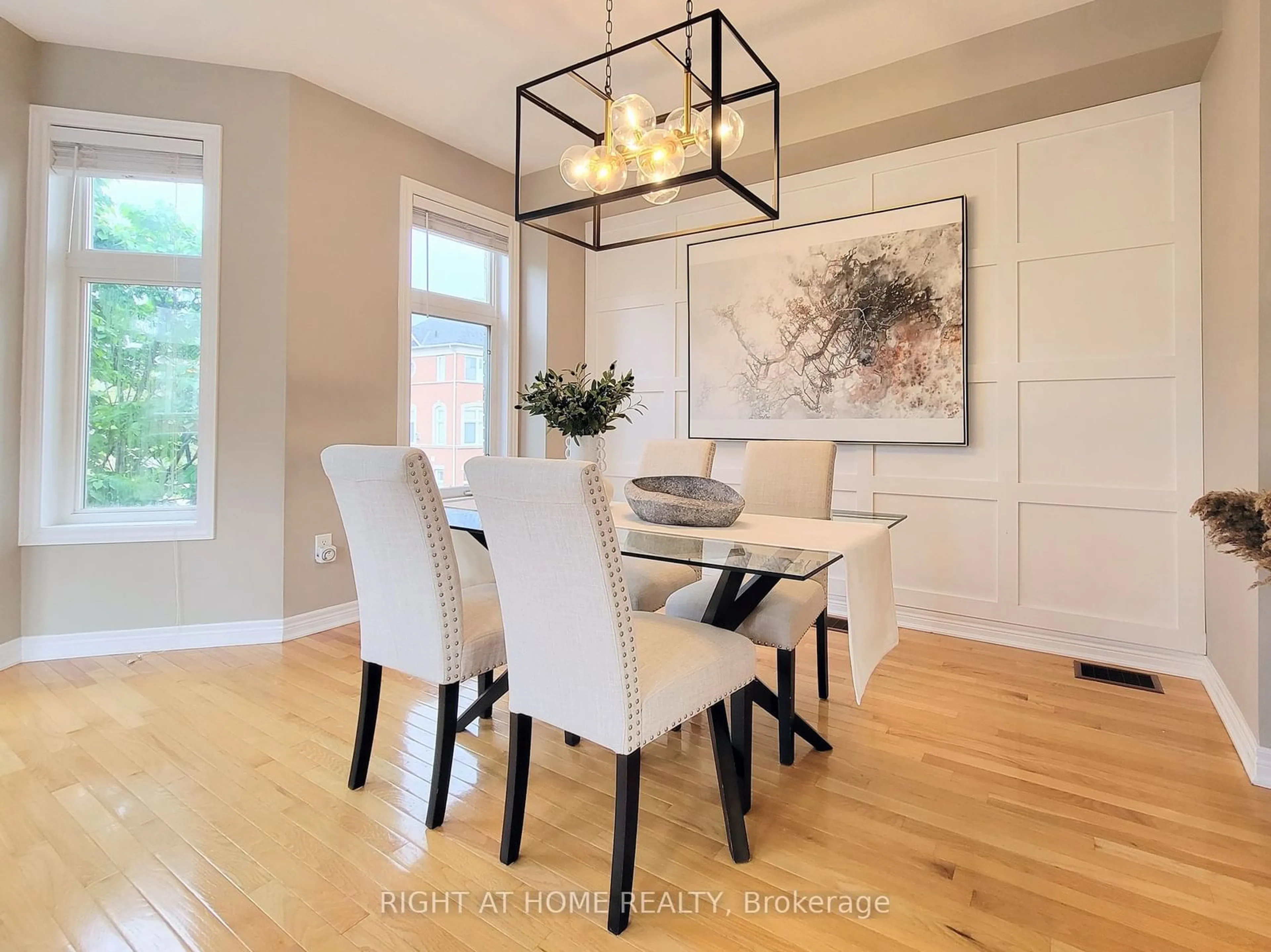 Dining room, wood floors for 75 Vittorio De Luca Dr, Vaughan Ontario L4L 0A8