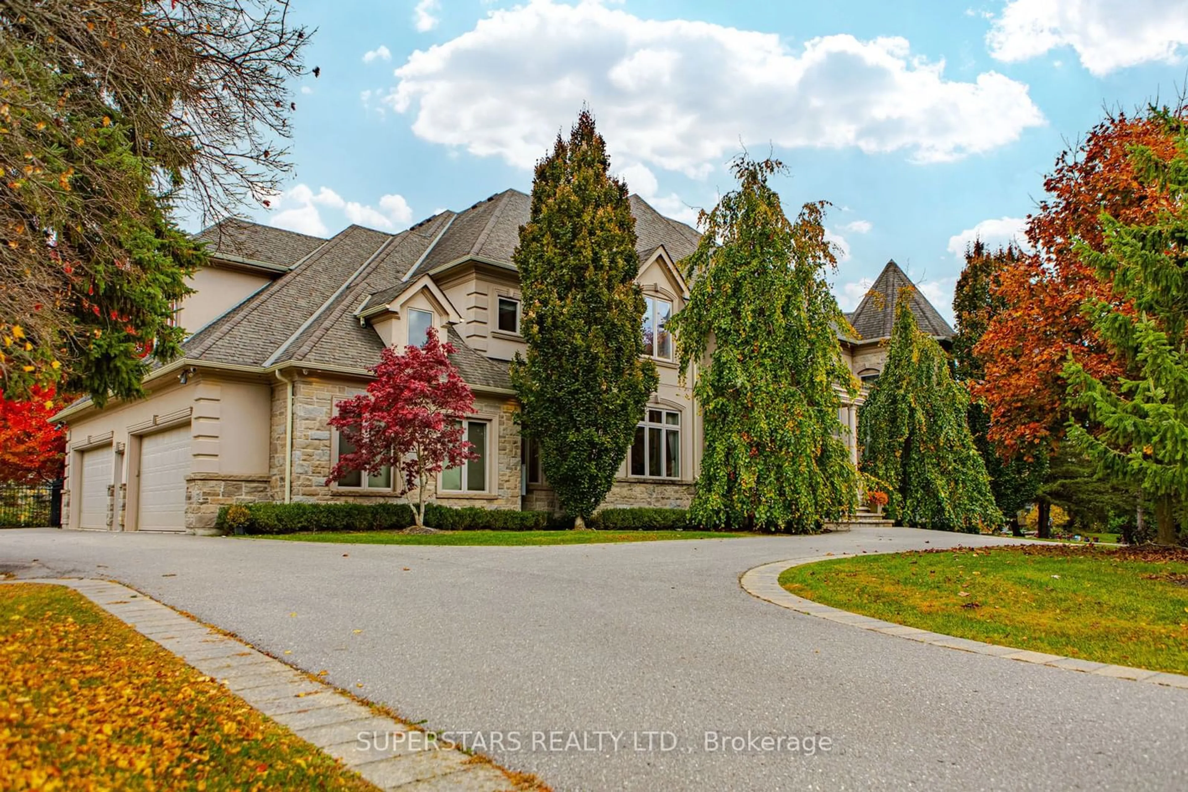 Frontside or backside of a home, the street view for 24 Glenbourne Park Dr, Markham Ontario L6C 1H4