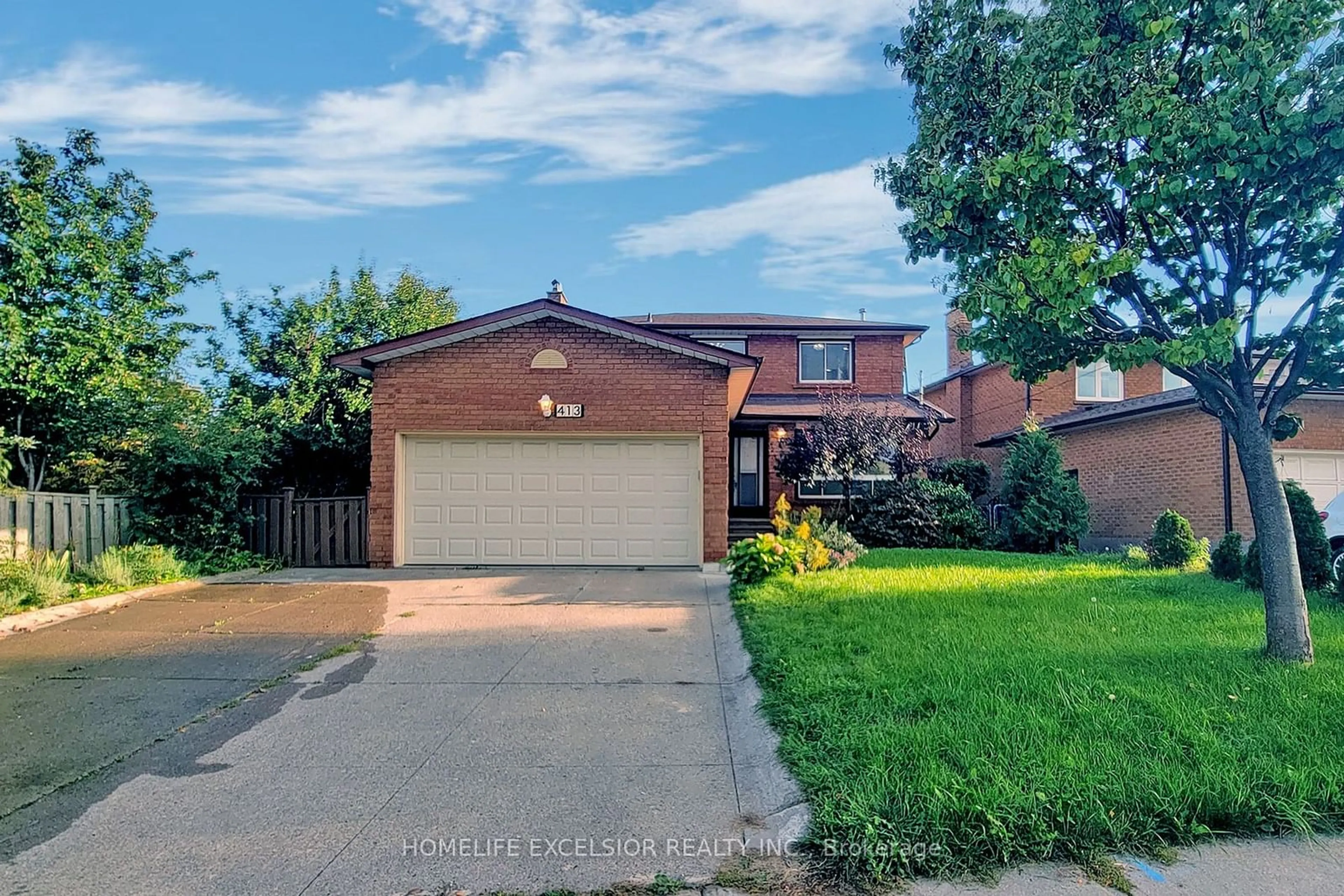 Frontside or backside of a home, the street view for 413 Carrville Rd, Richmond Hill Ontario L4C 6E5