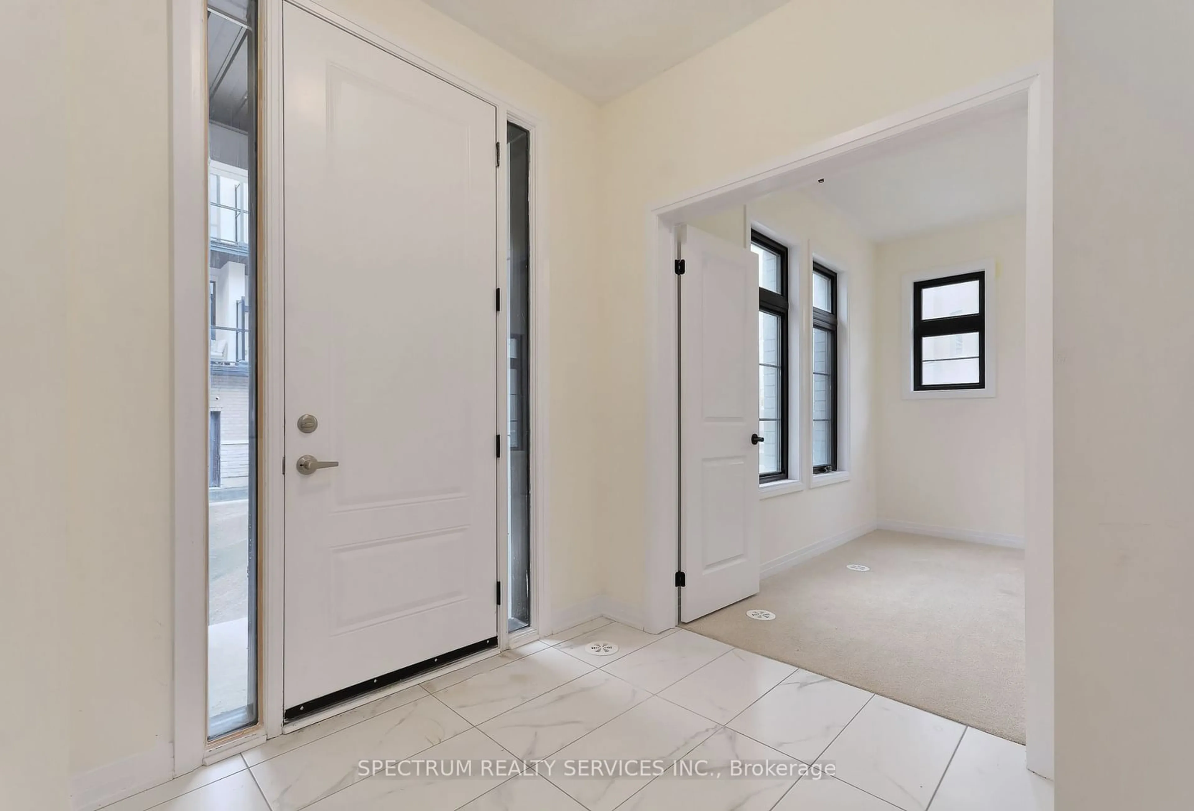 Indoor entryway, cement floor for 155 De La Roche Dr, Vaughan Ontario L5H 5G4