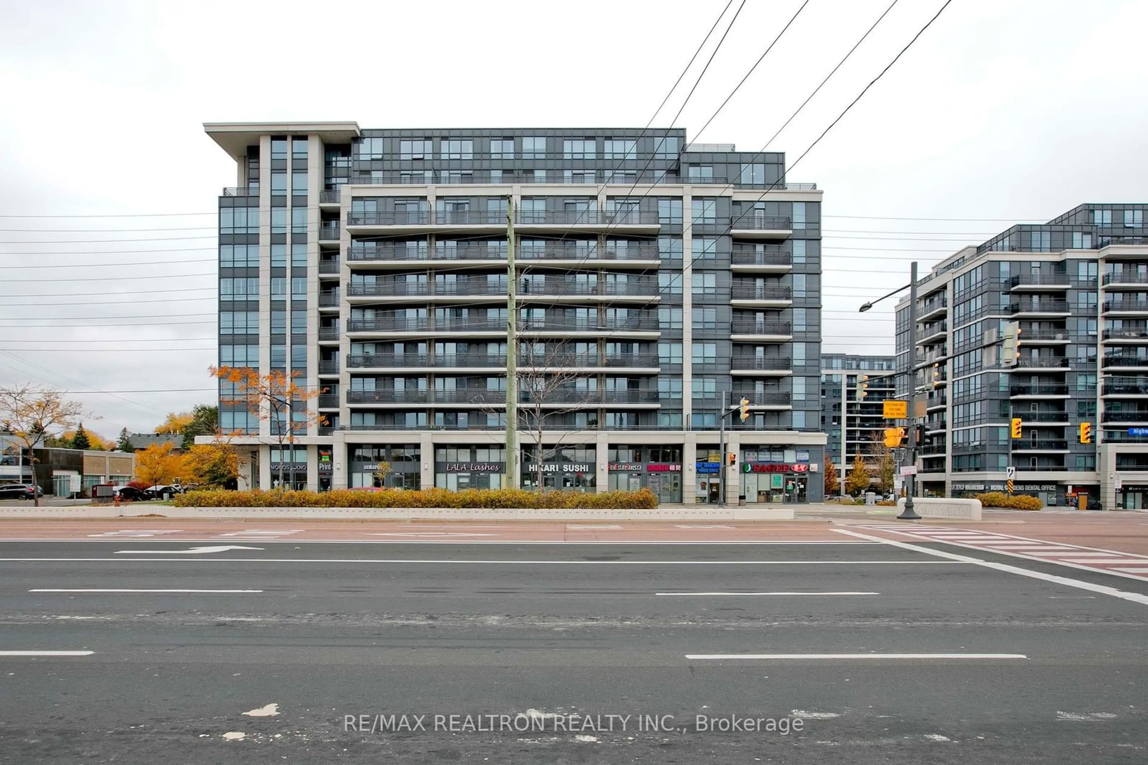 A pic from exterior of the house or condo, the street view for 370 Highway 7 #1003, Richmond Hill Ontario L4B 0C4