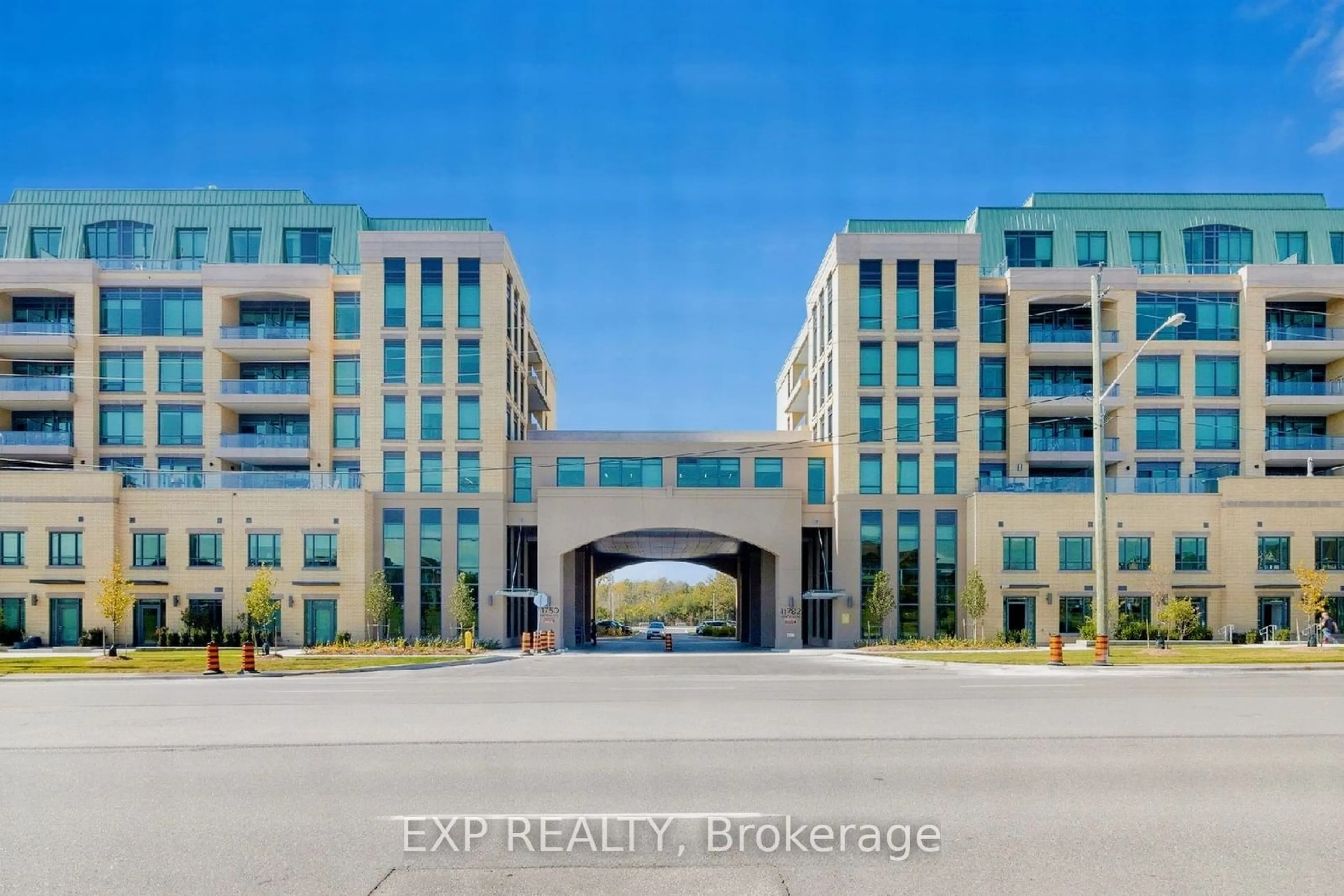 A pic from exterior of the house or condo, the front or back of building for 11782 Ninth Line ##413, Whitchurch-Stouffville Ontario L4A 5E9