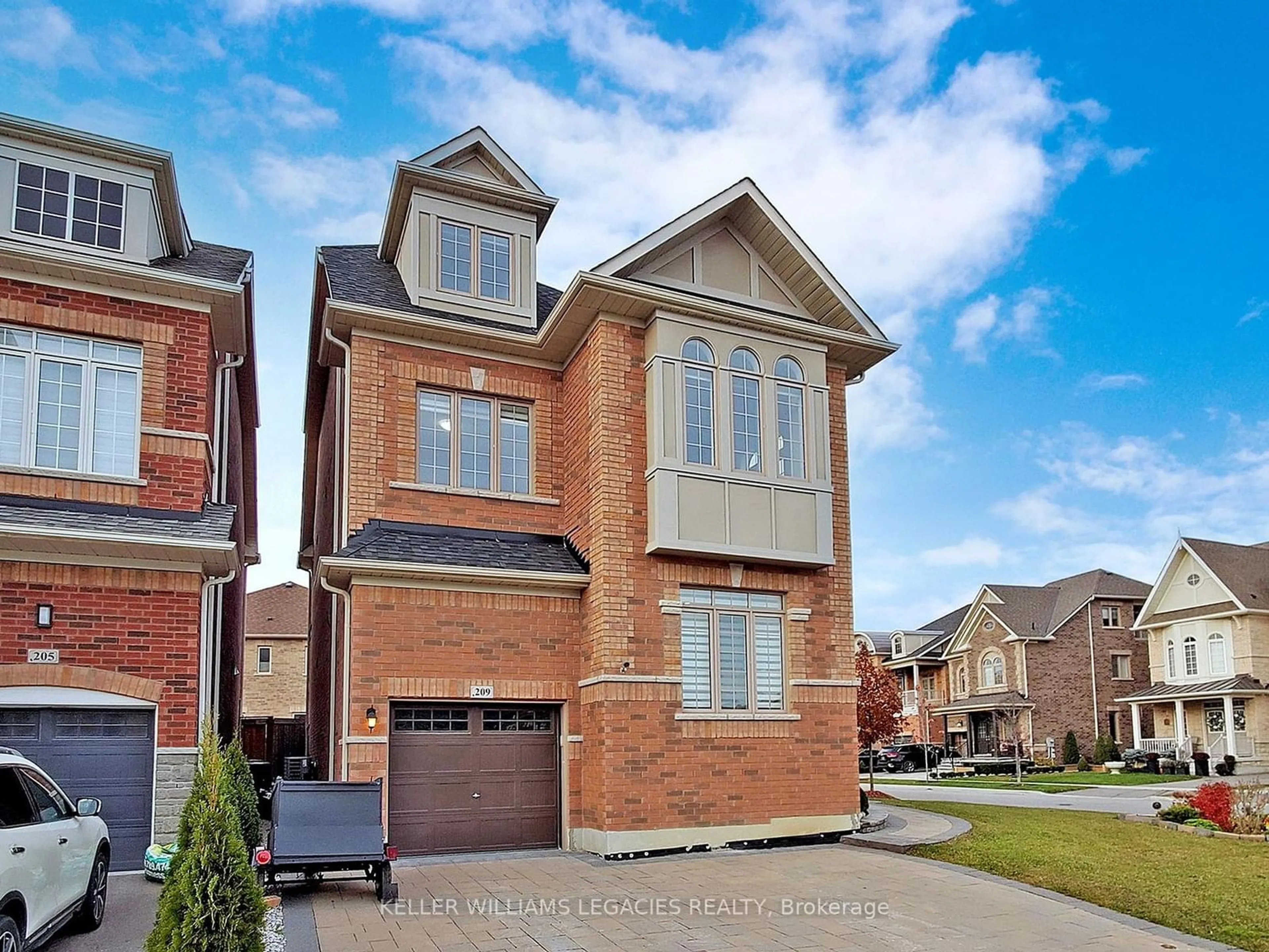 Home with brick exterior material for 209 Kincardine St, Vaughan Ontario L4H 3N5