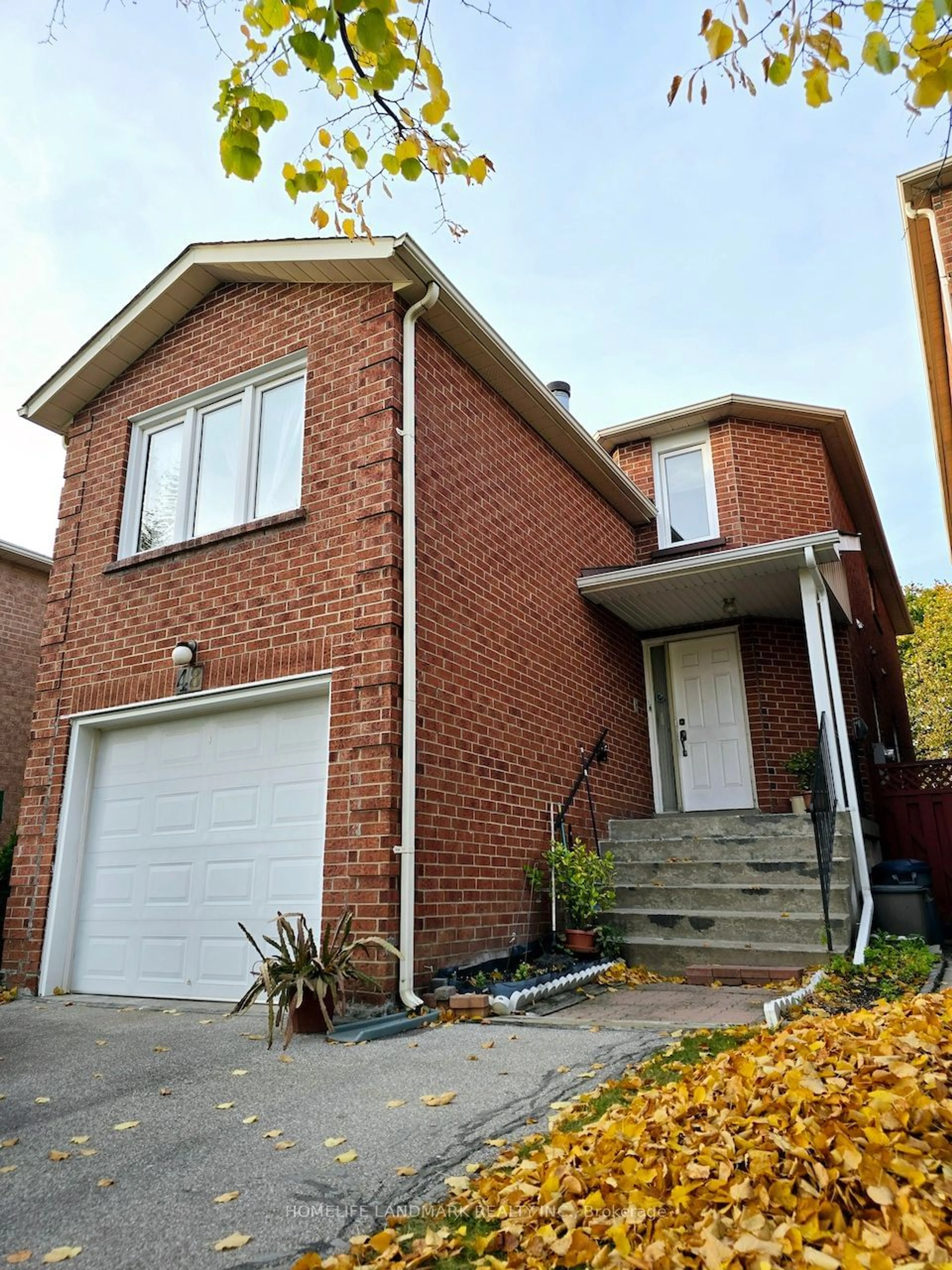 Home with brick exterior material for 48 Portofino Crt, Vaughan Ontario L4J 5P1