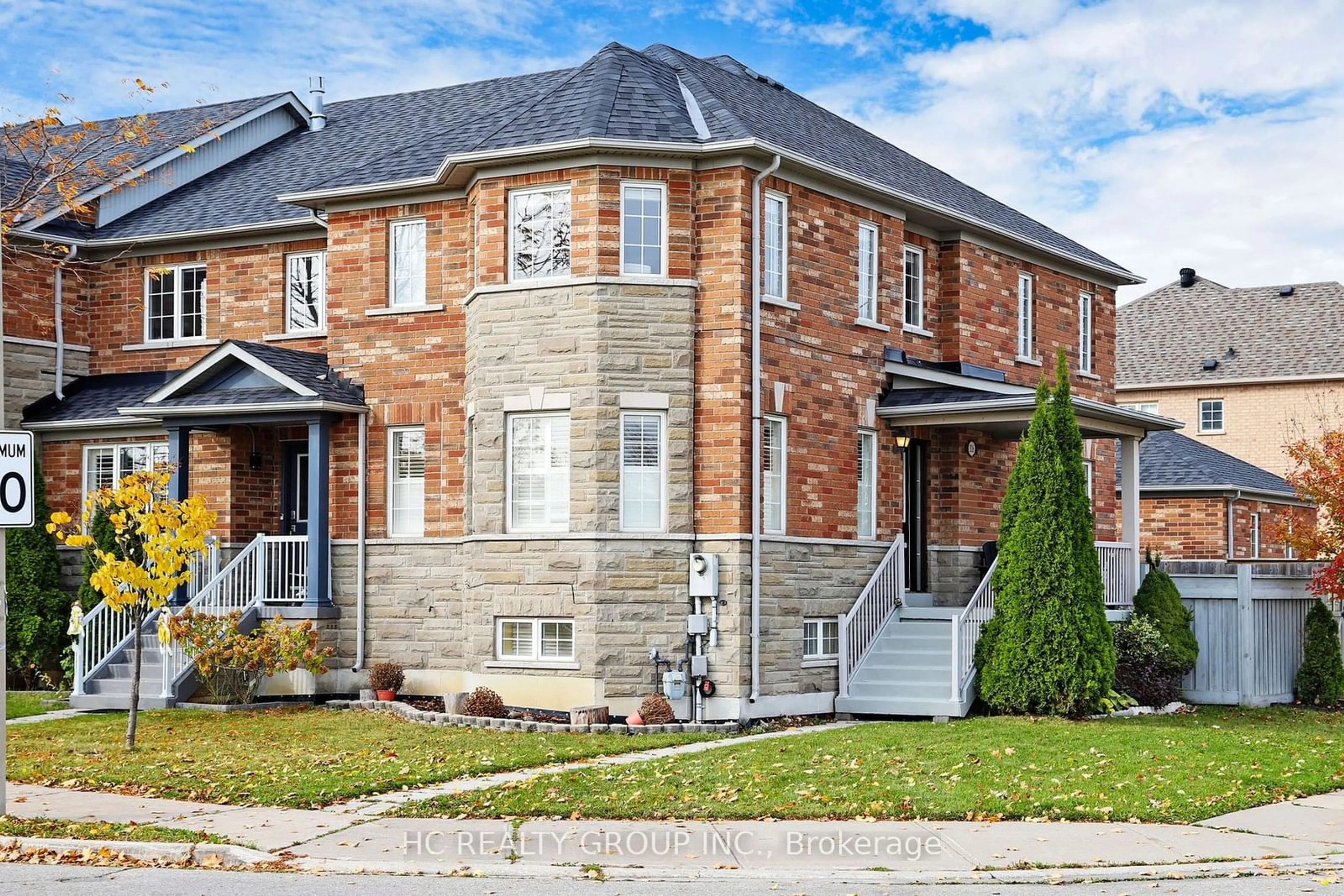 A pic from exterior of the house or condo, the front or back of building for 316 La Rocca Ave, Vaughan Ontario L4H 3L2