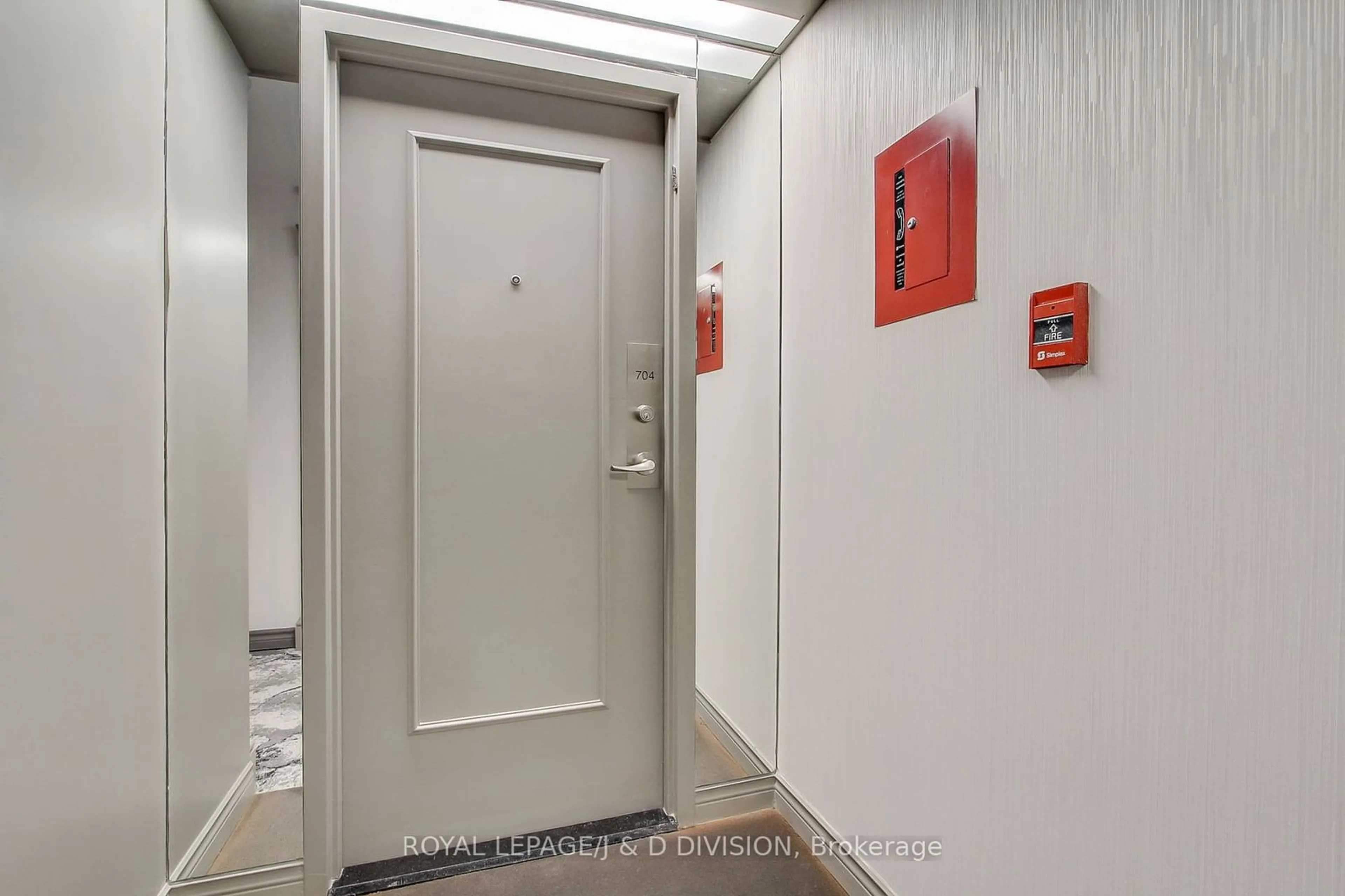 Indoor foyer, unknown floor for 1 Clark Ave #704, Vaughan Ontario L4J 7Y6