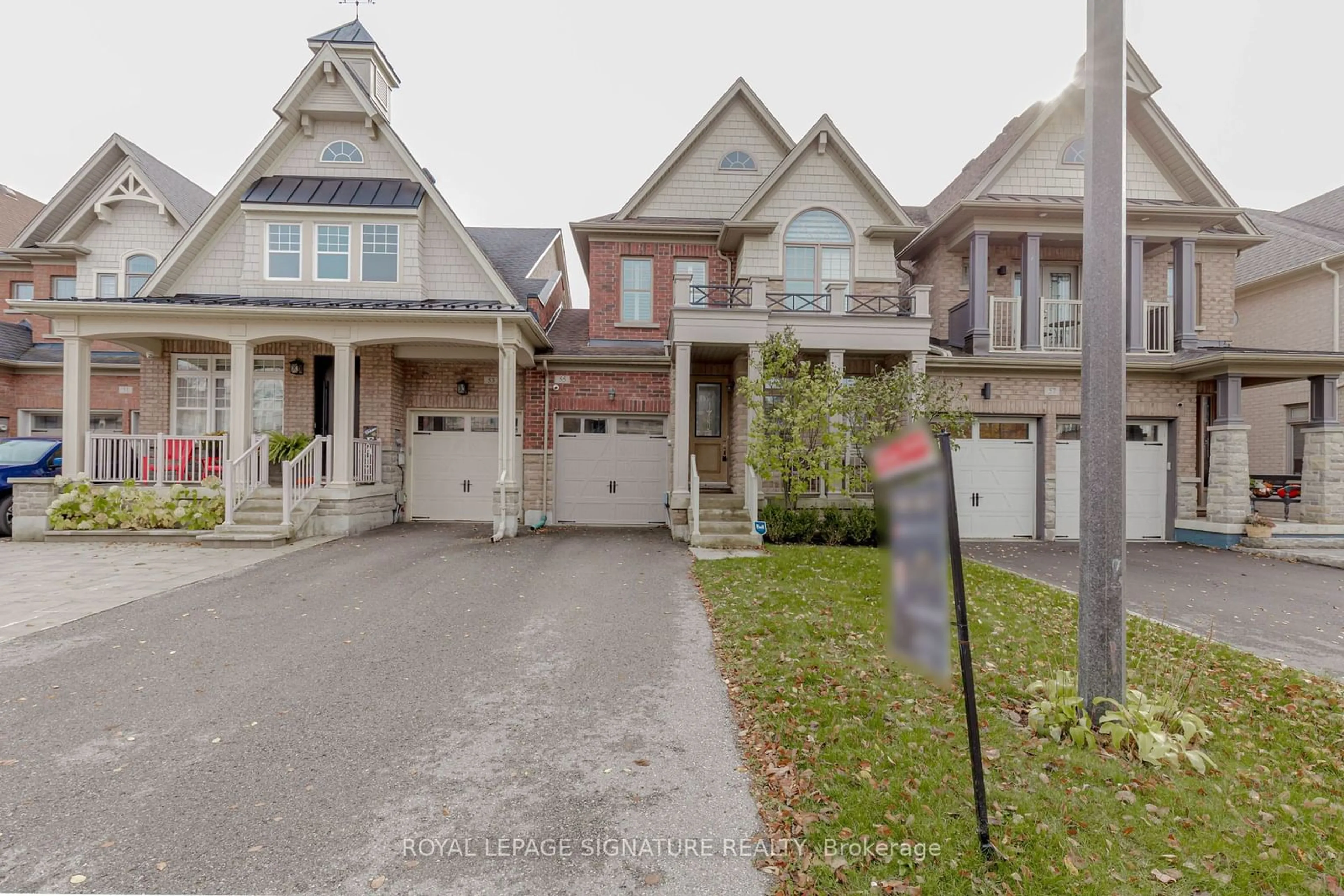 A pic from exterior of the house or condo, the street view for 55 Alex Campbell Cres, King Ontario L7B 0C2