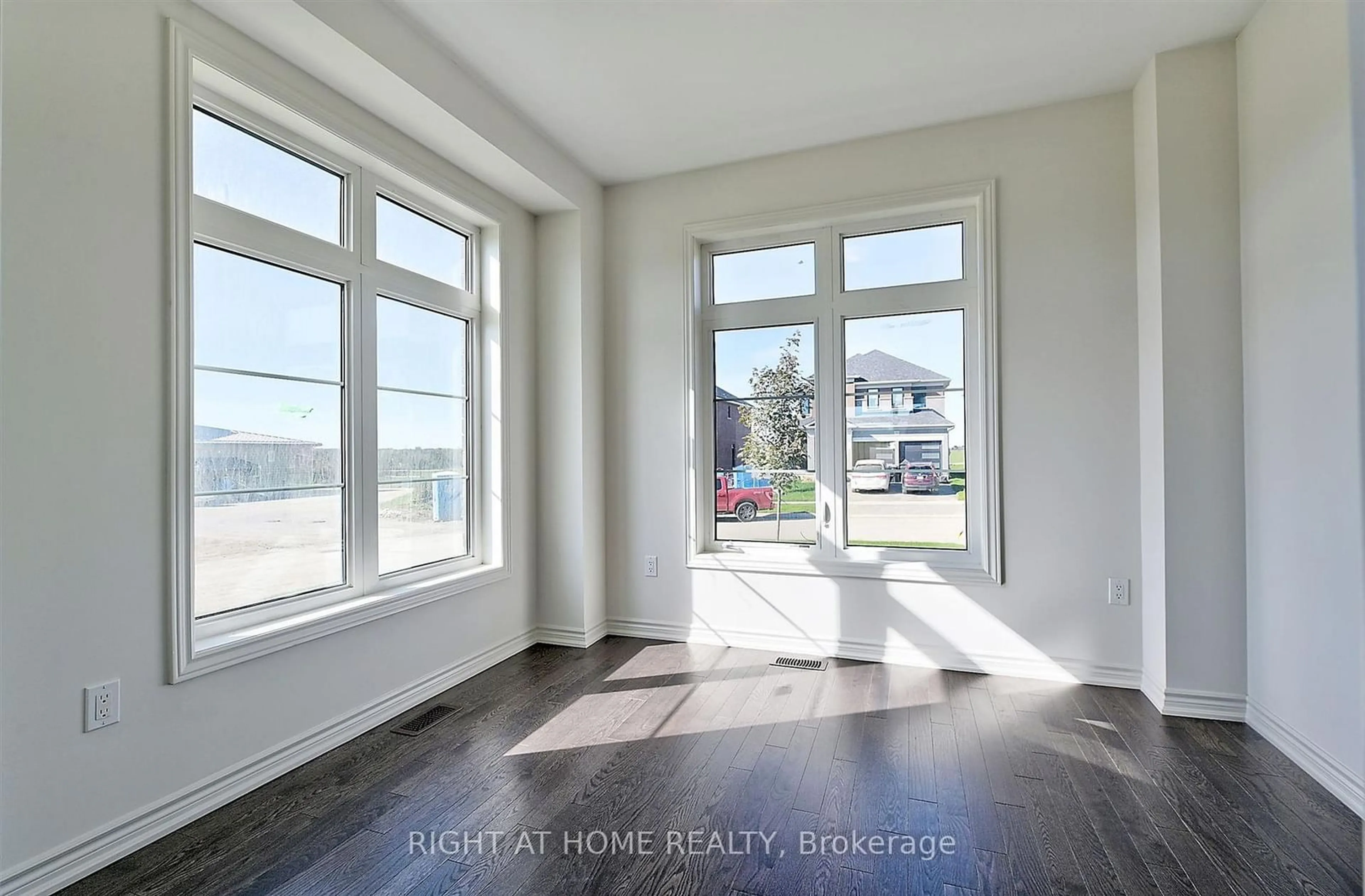 A pic of a room, wood floors for 56 Sparrow Way, Adjala-Tosorontio Ontario L0G 1W0