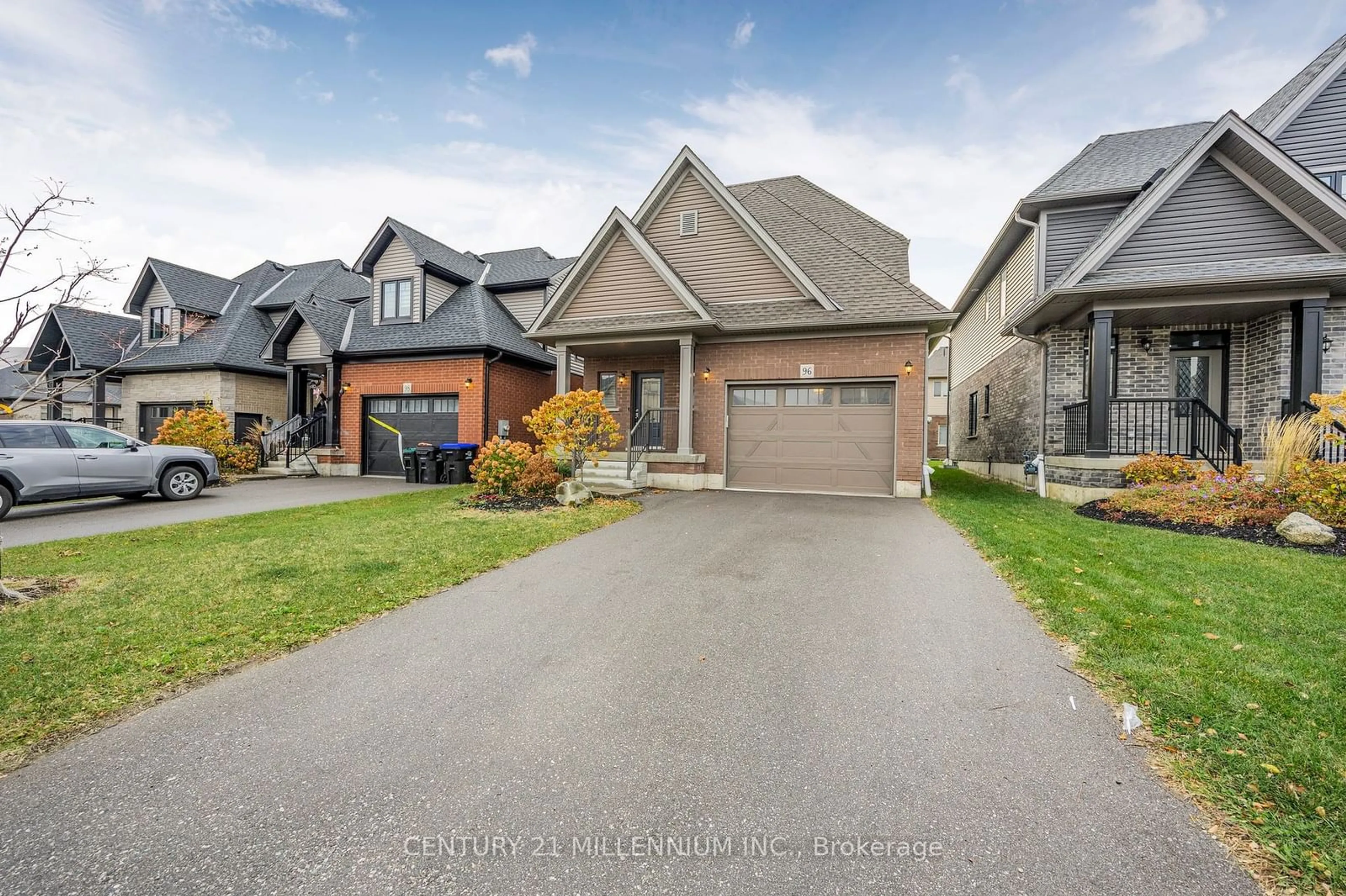 Frontside or backside of a home, the street view for 96 Mclean Ave, Collingwood Ontario L9Y 4B6