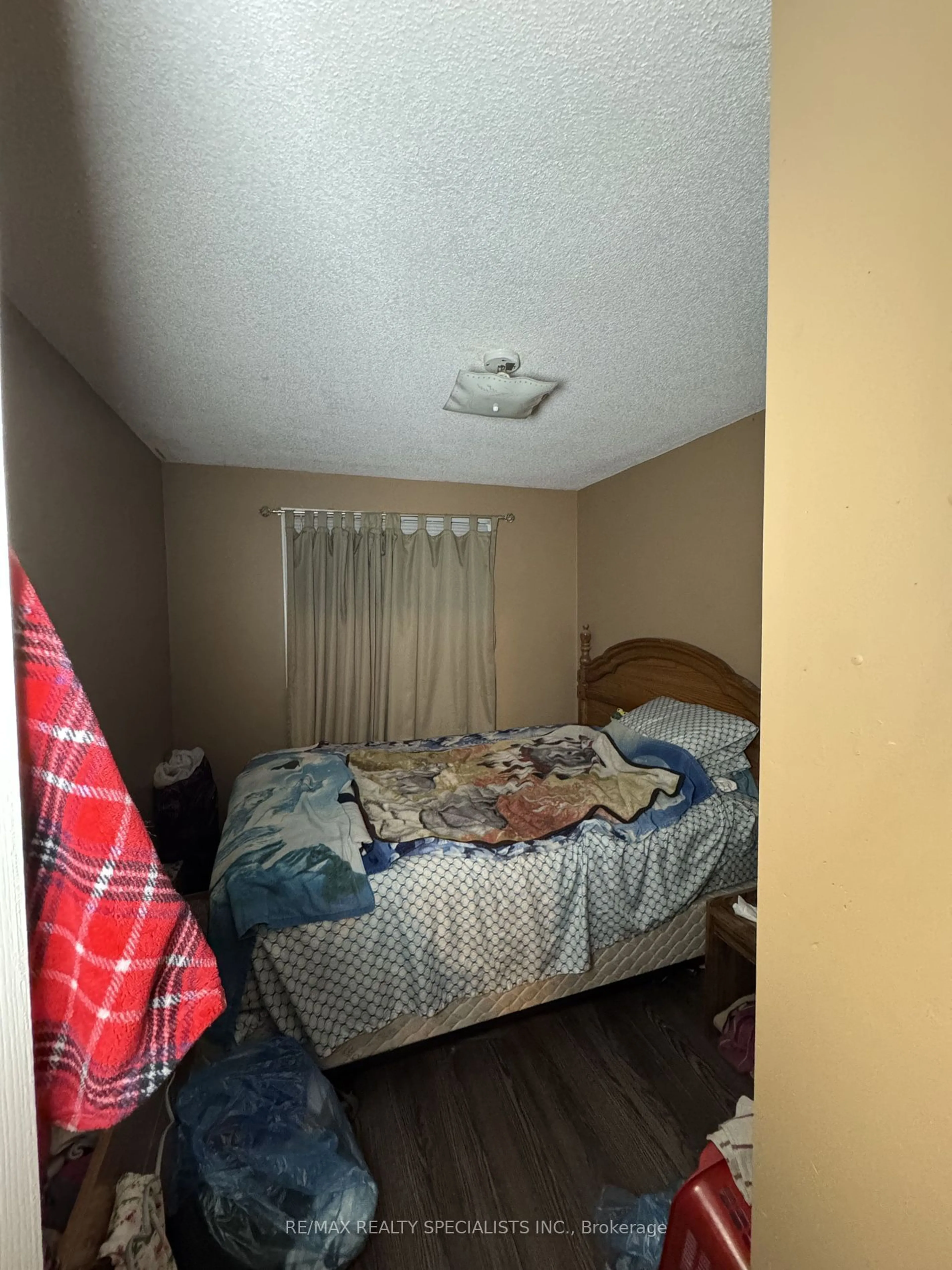 A pic of a room, unknown floor for 60 Ambler Bay, Barrie Ontario L4M 7A6