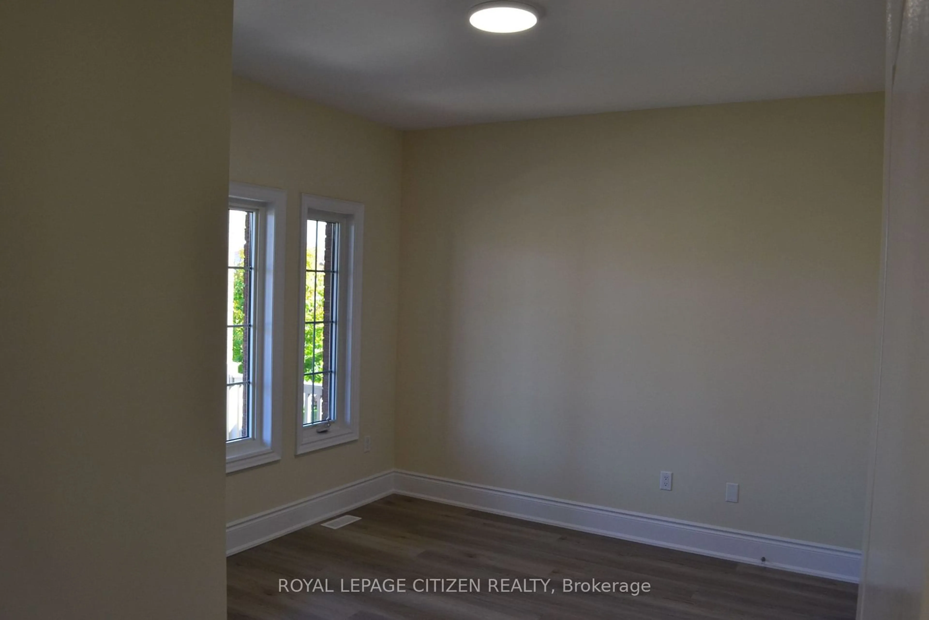 A pic of a room, wood floors for 80 bellisle Rd, Penetanguishene Ontario L9M 0V6