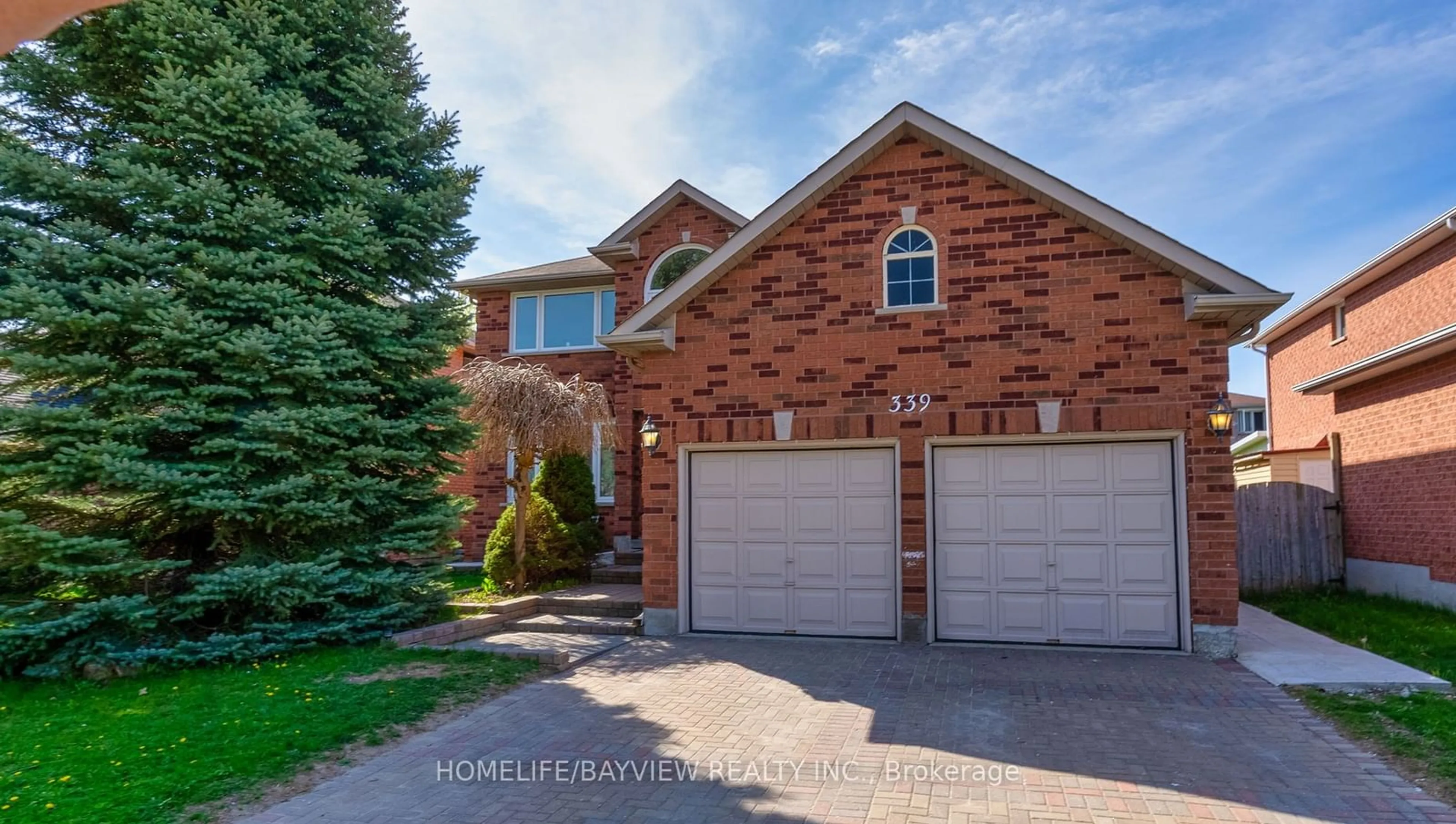 Frontside or backside of a home for 339 Livingstone St, Barrie Ontario L4N 7C5