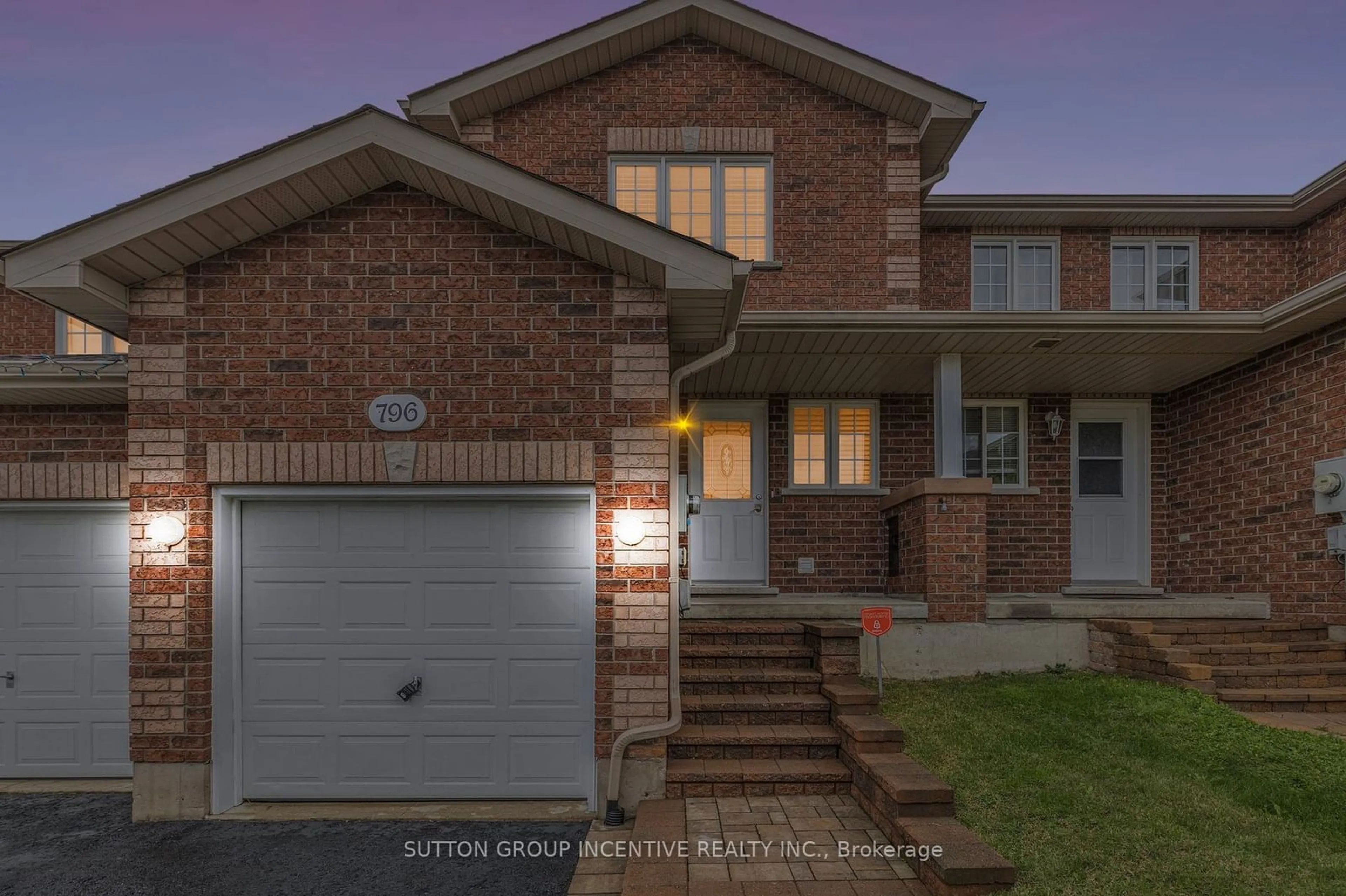 Home with brick exterior material for 796 Coral Springs Lane, Midland Ontario L4R 0A1