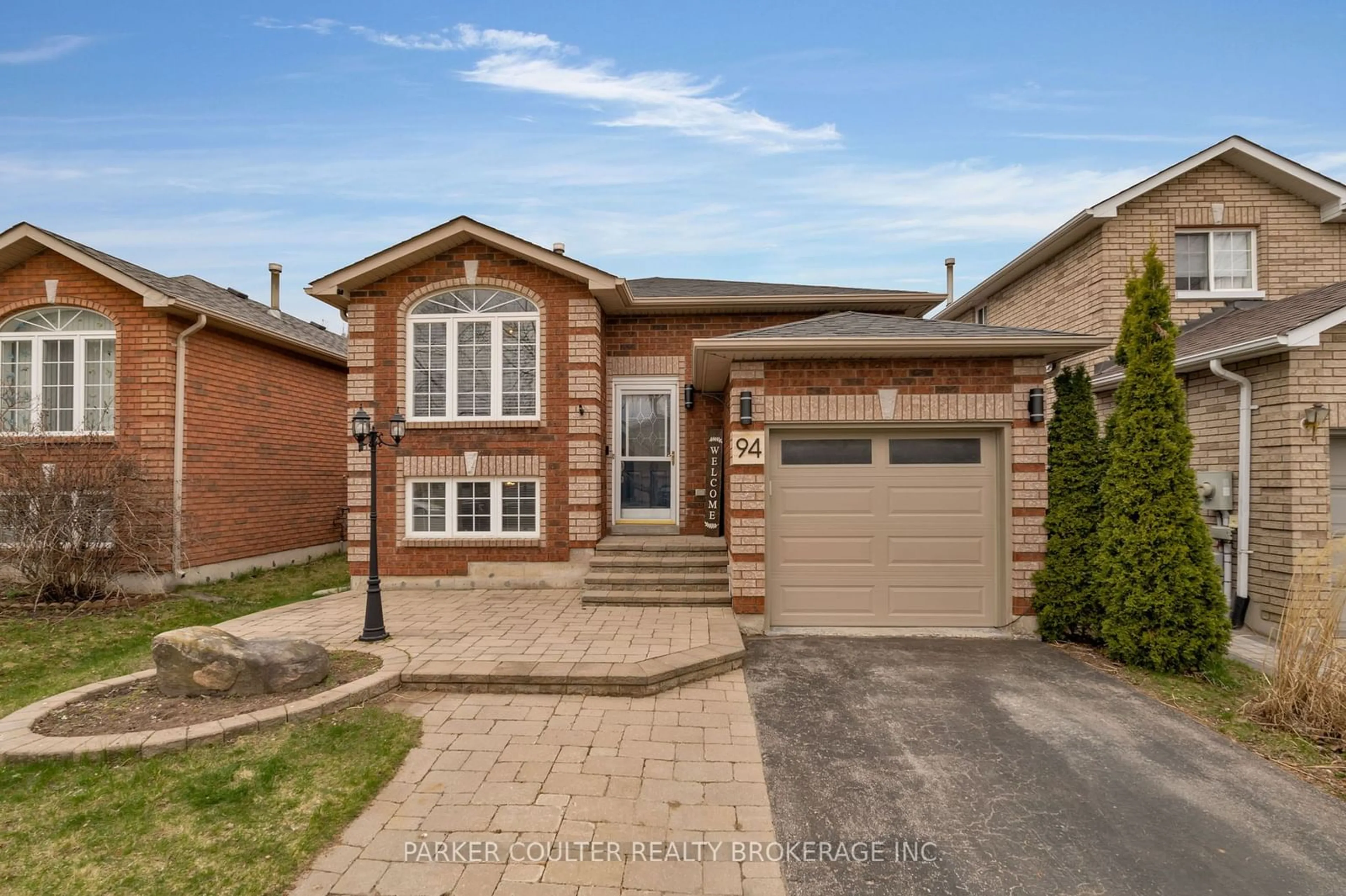 Home with brick exterior material for 94 Butternut Dr, Barrie Ontario L4N 9Z6