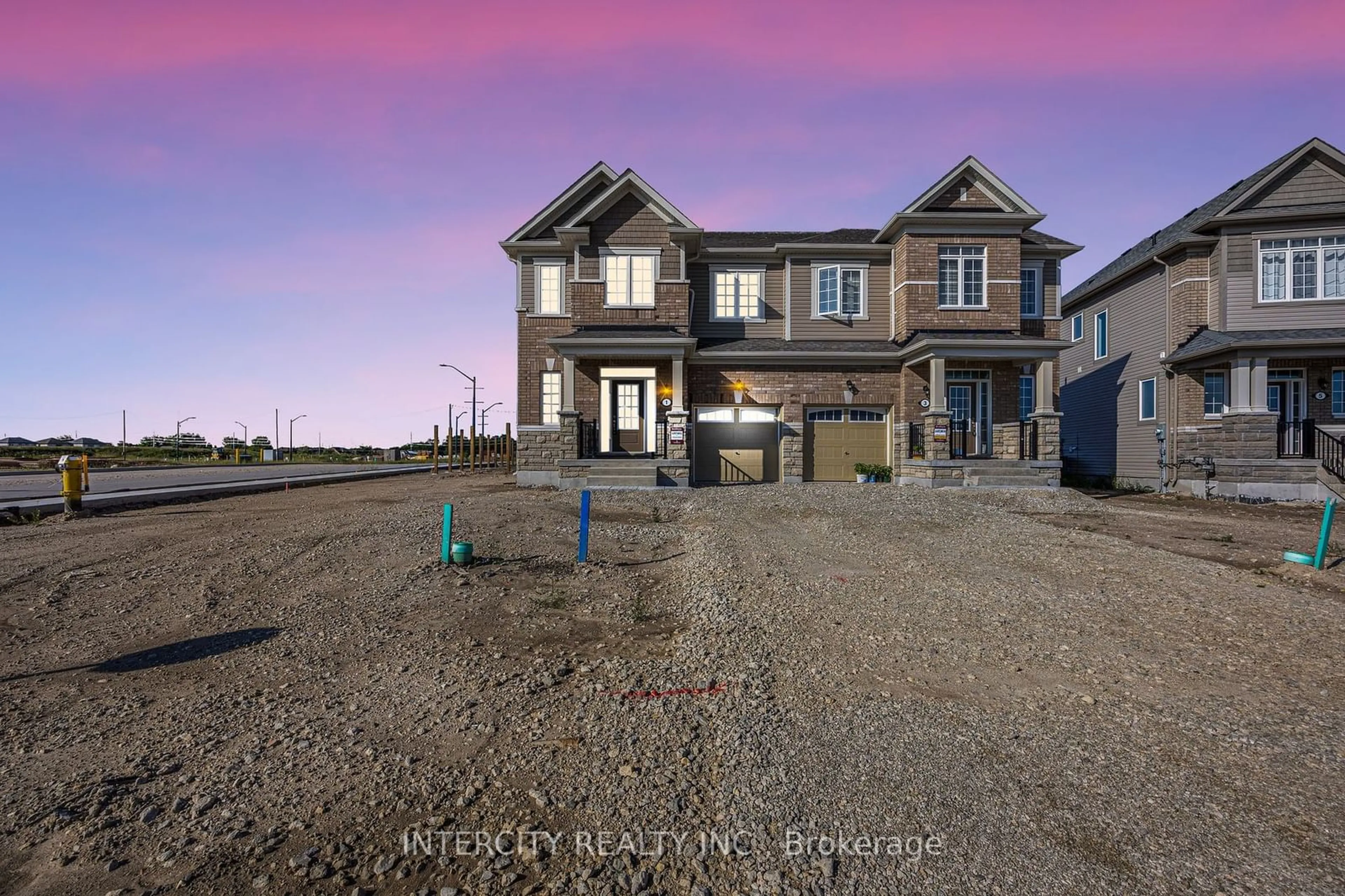 Frontside or backside of a home, the street view for 1 Mission St, Wasaga Beach Ontario L6Z 0L8