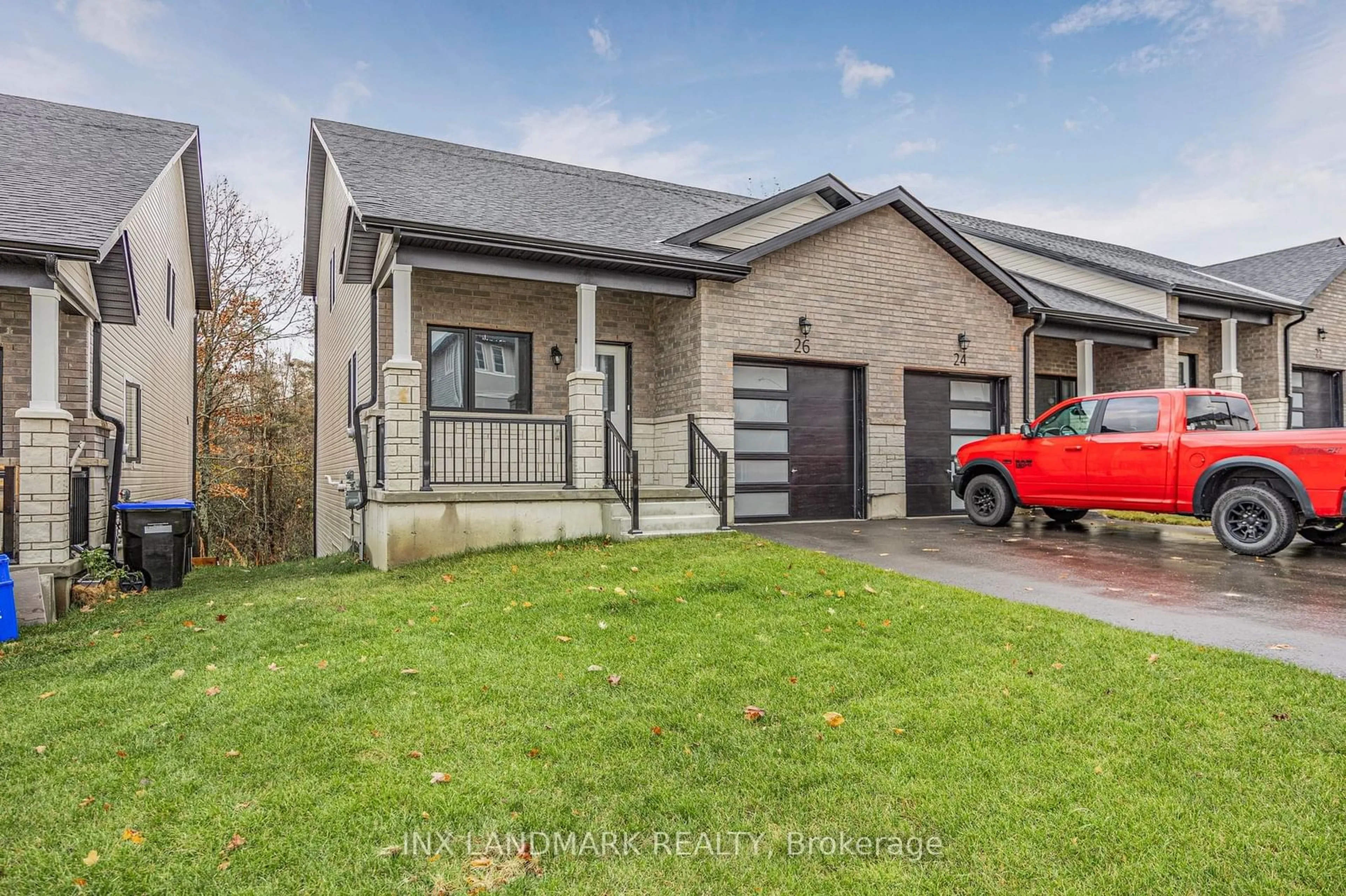 Frontside or backside of a home, cottage for 26 Lahey Cres, Penetanguishene Ontario L9M 0W1