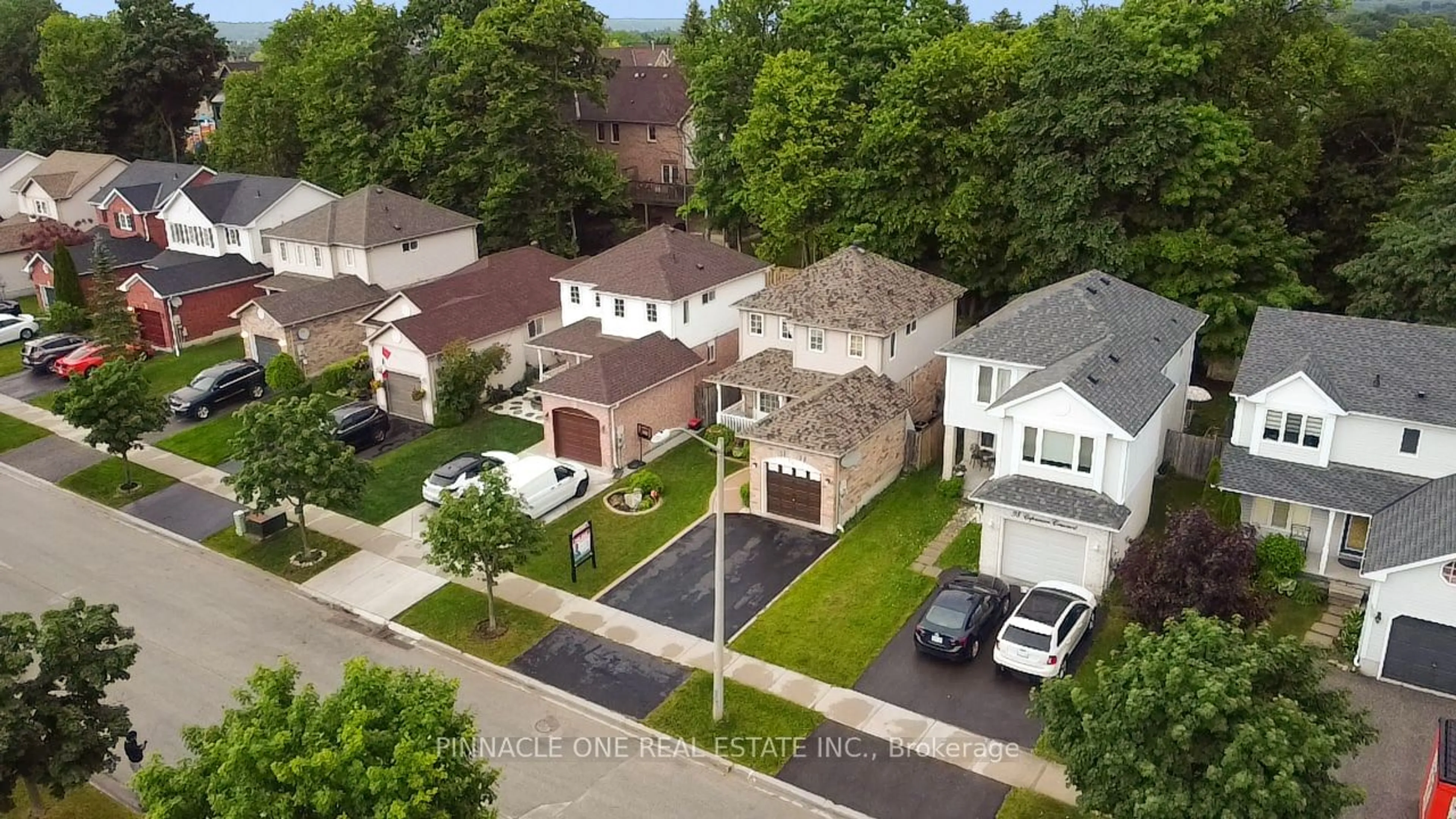 Frontside or backside of a home, the street view for 96 Copeman Cres, Barrie Ontario L4N 8B3