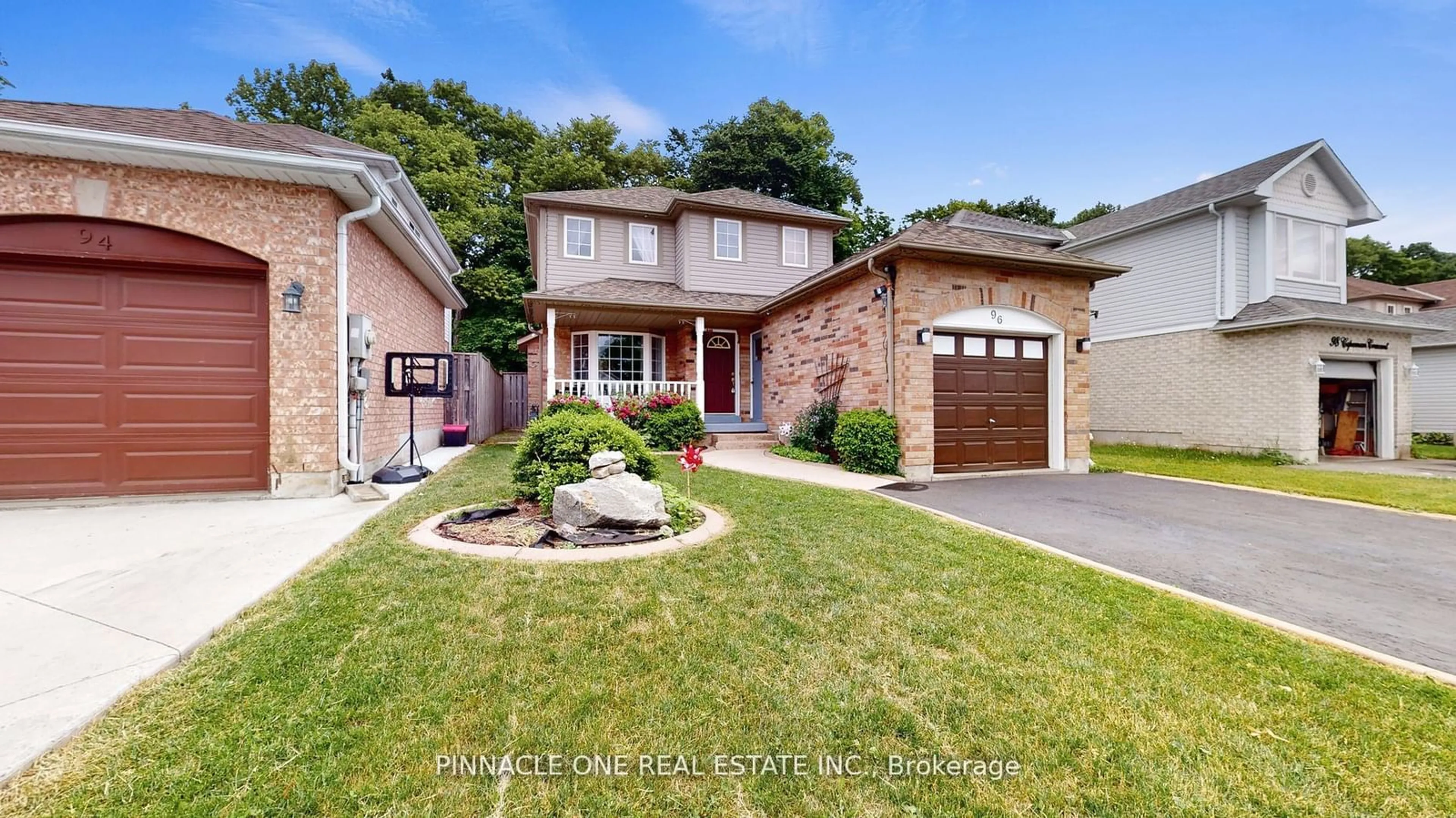 Frontside or backside of a home, the street view for 96 Copeman Cres, Barrie Ontario L4N 8B3