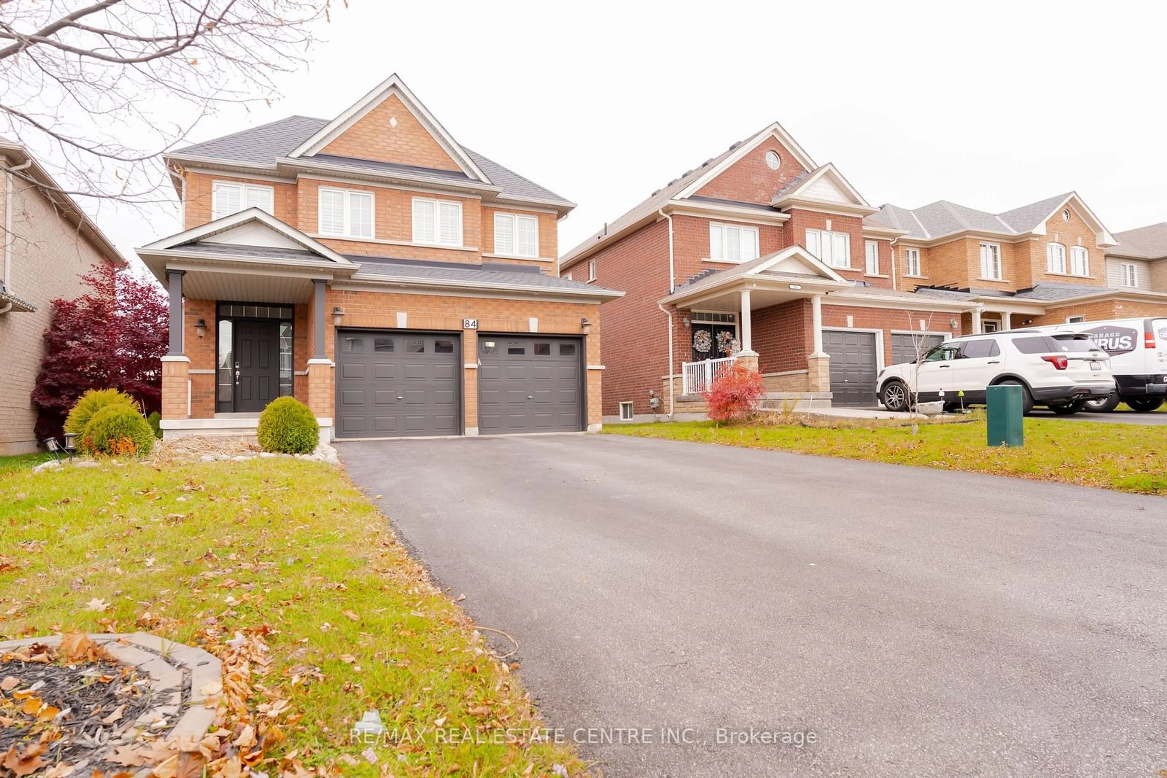 Frontside or backside of a home, the street view for 84 Monarchy St, Barrie Ontario L4M 0E3