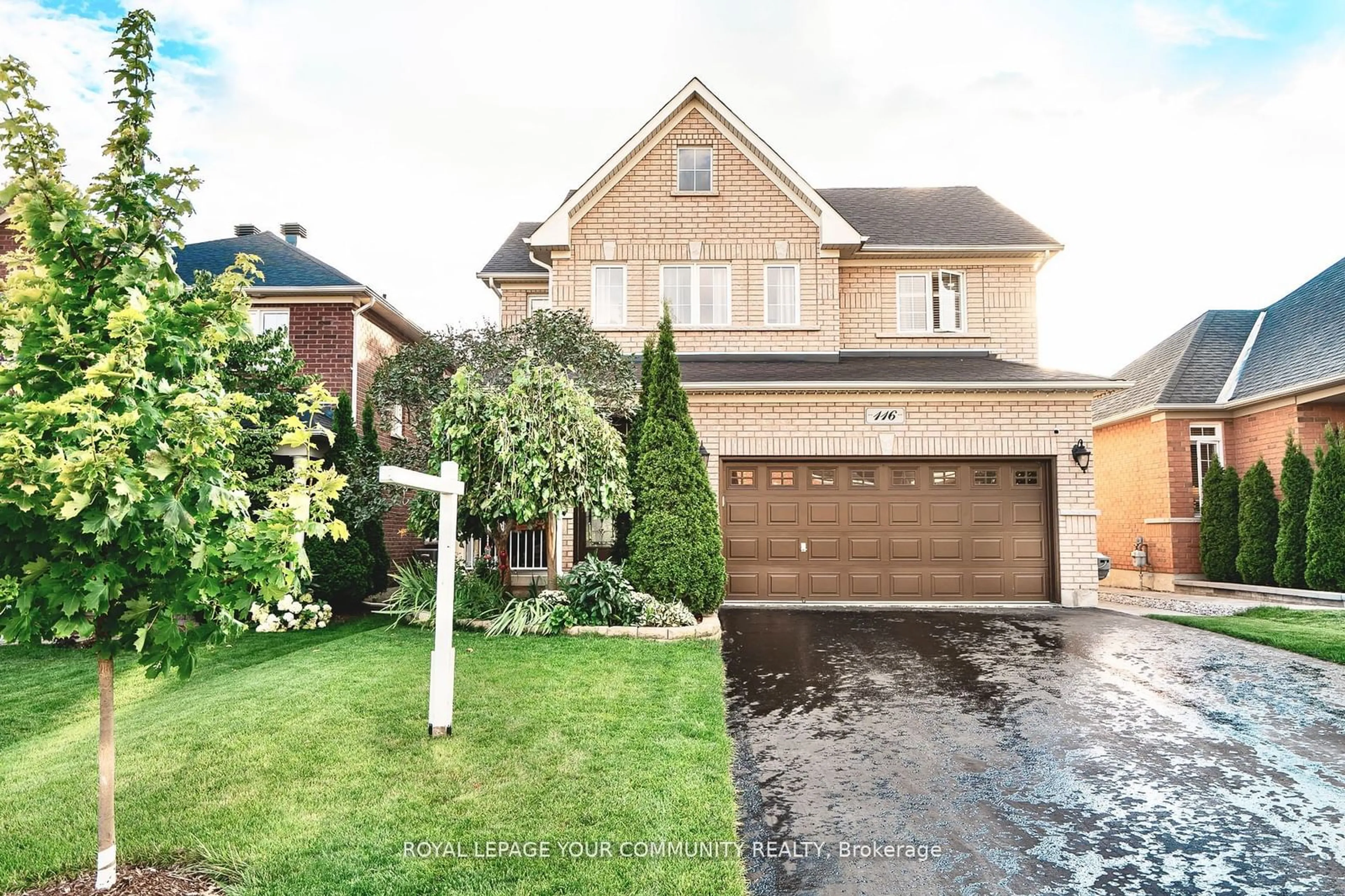 Frontside or backside of a home, the street view for 116 Winchester Terr, Barrie Ontario L4M 0B3