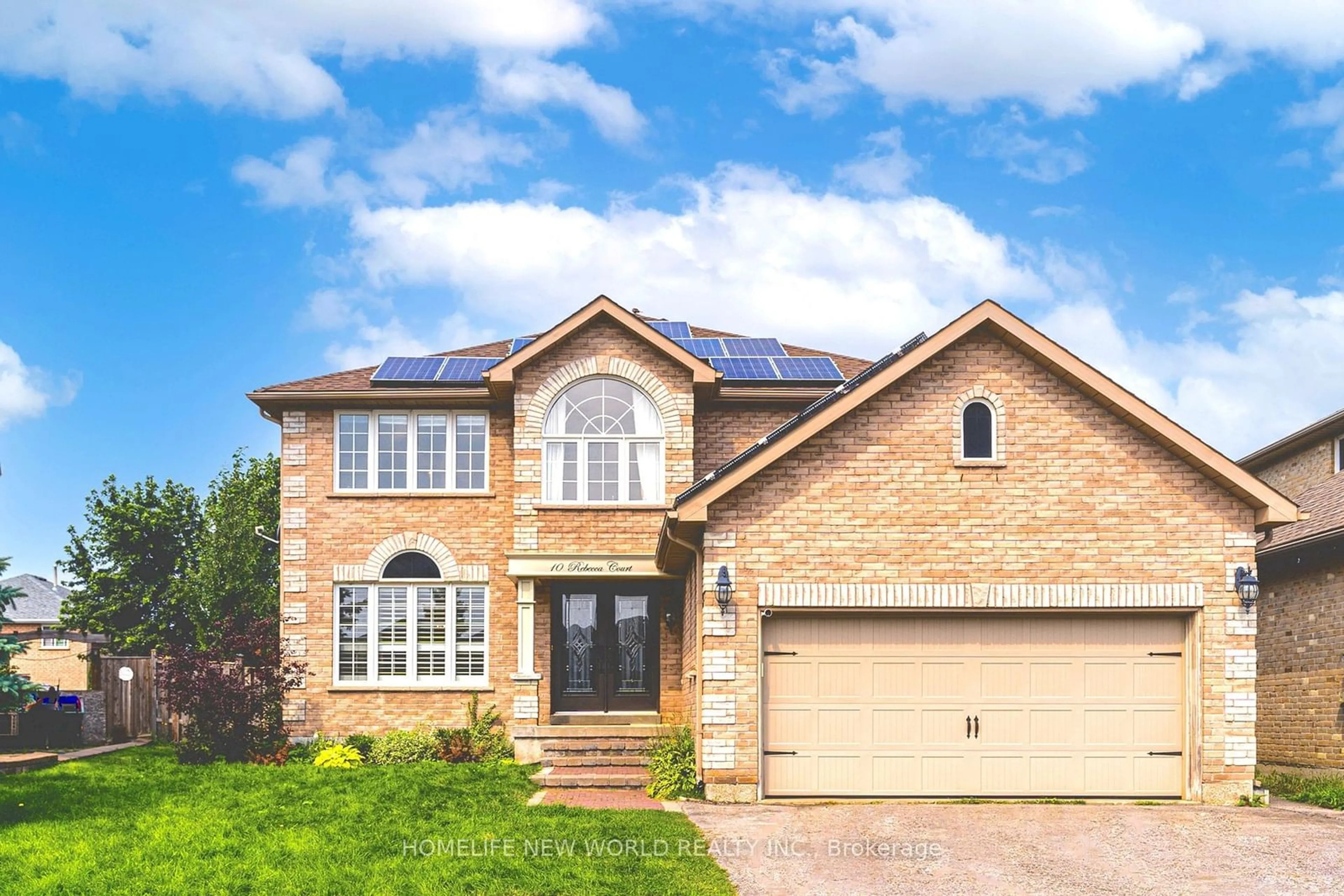 Home with brick exterior material for 10 Rebecca Crt, Barrie Ontario L4N 0V5