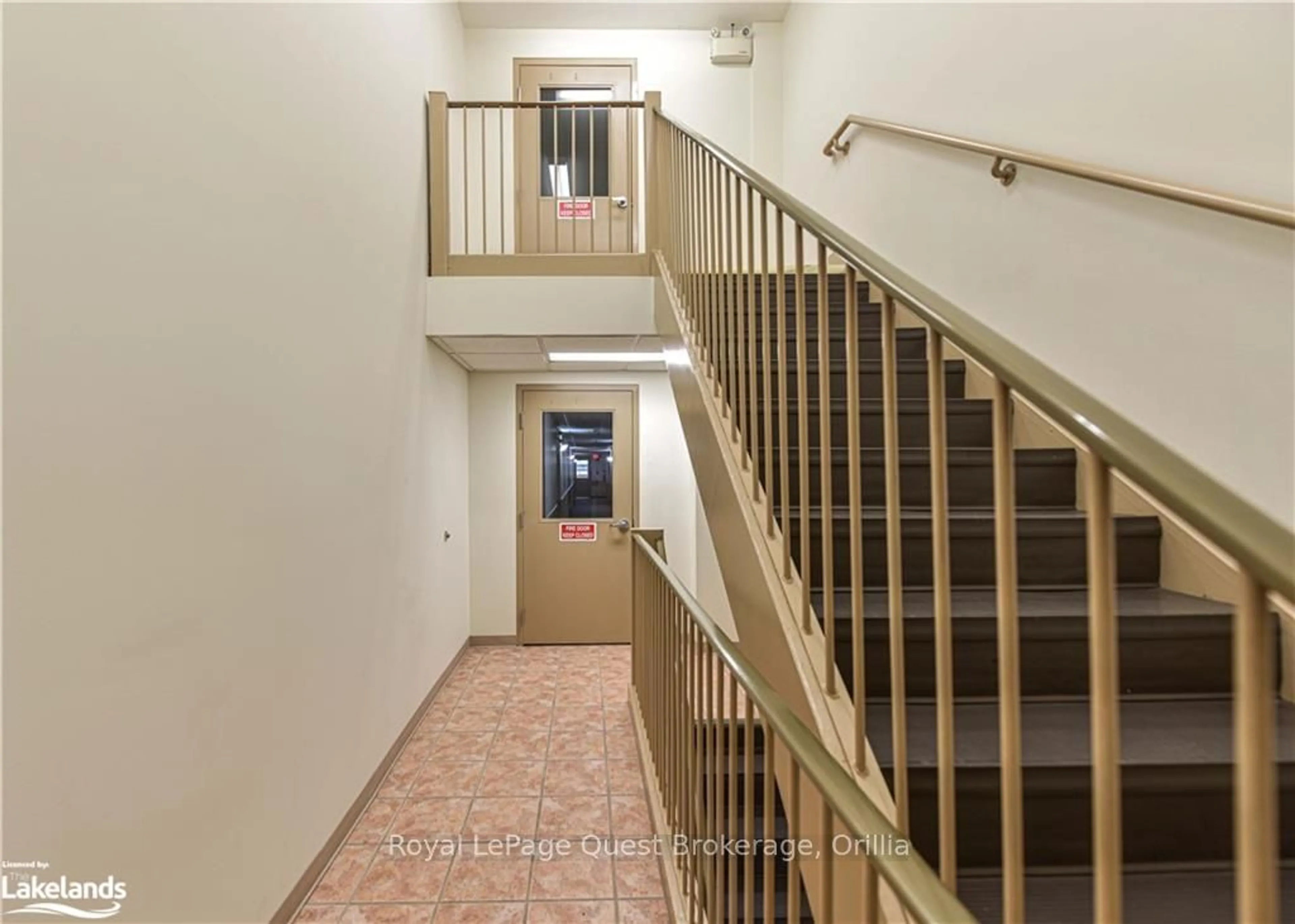 Indoor foyer, unknown floor for 107 BOND St #201, Orillia Ontario L3V 1J7