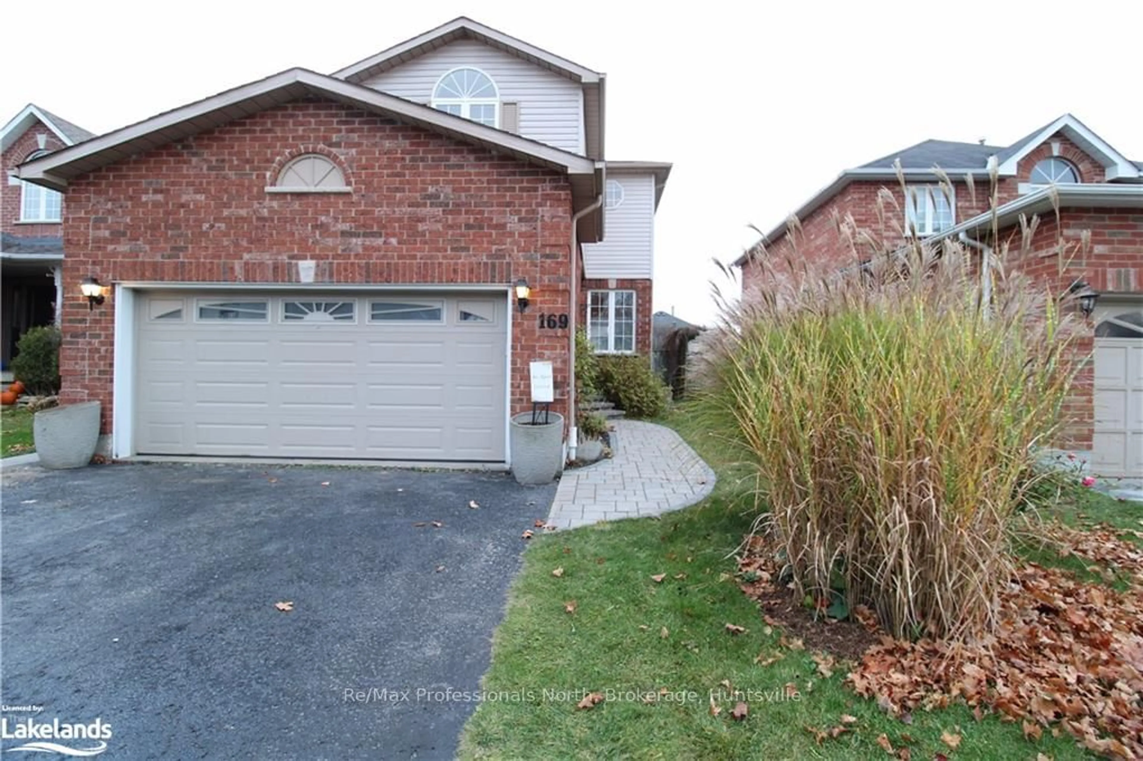 A pic from exterior of the house or condo, cottage for 169 TAYLOR Dr, Barrie Ontario L4N 8L1