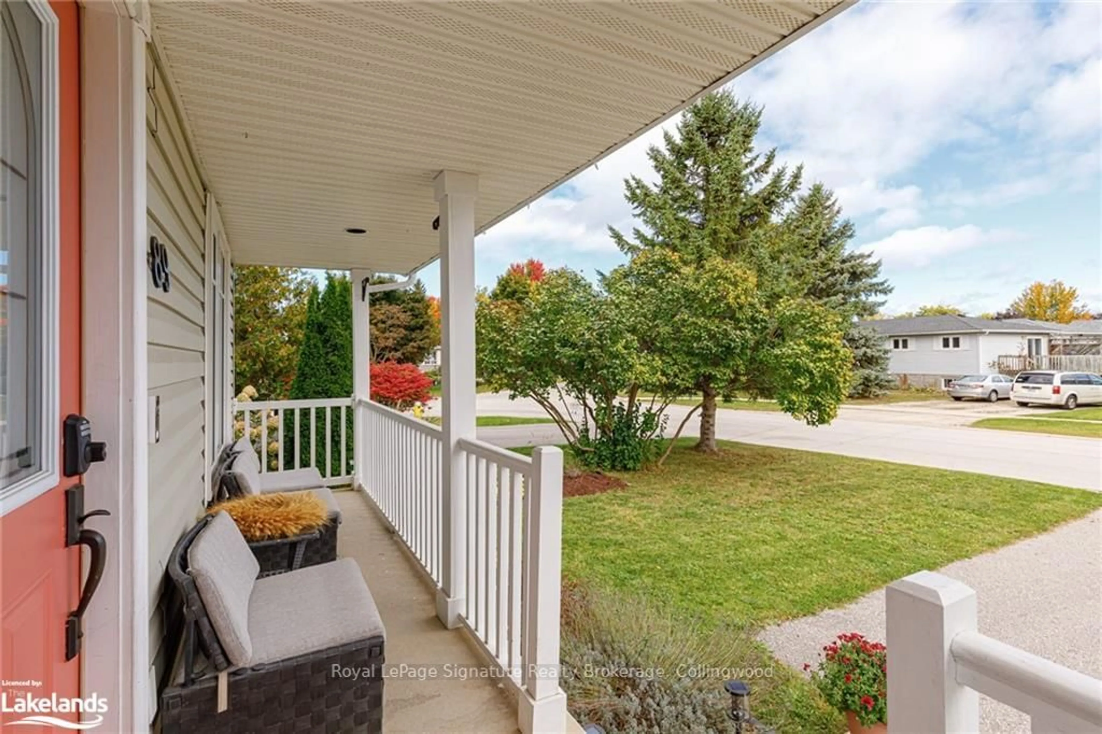 Patio, the fenced backyard for 89 DILLON Dr, Collingwood Ontario L9Y 4S4