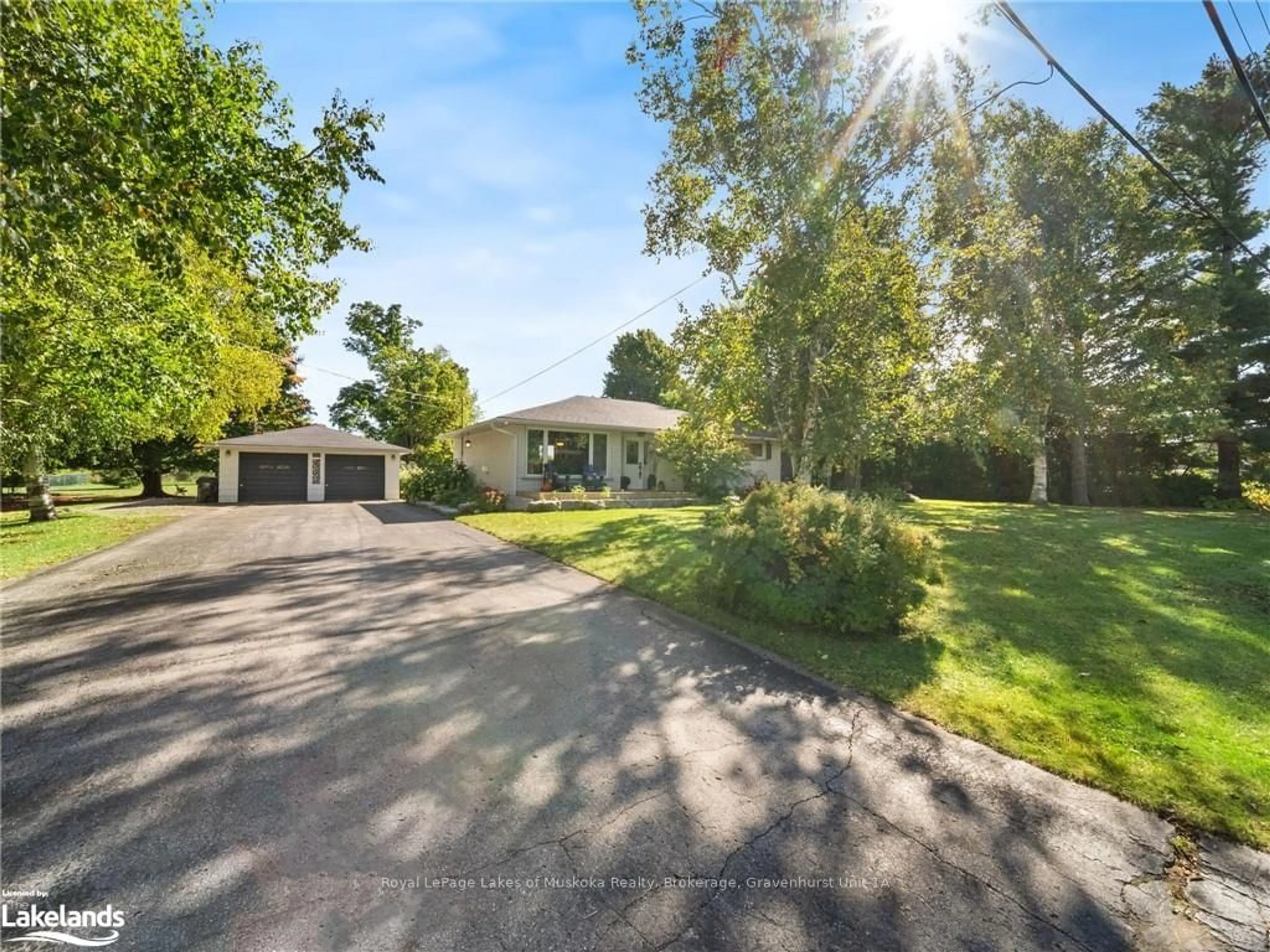 Frontside or backside of a home, the street view for 1859 WARMINSTER Sdrd, Oro-Medonte Ontario L0K 2G0