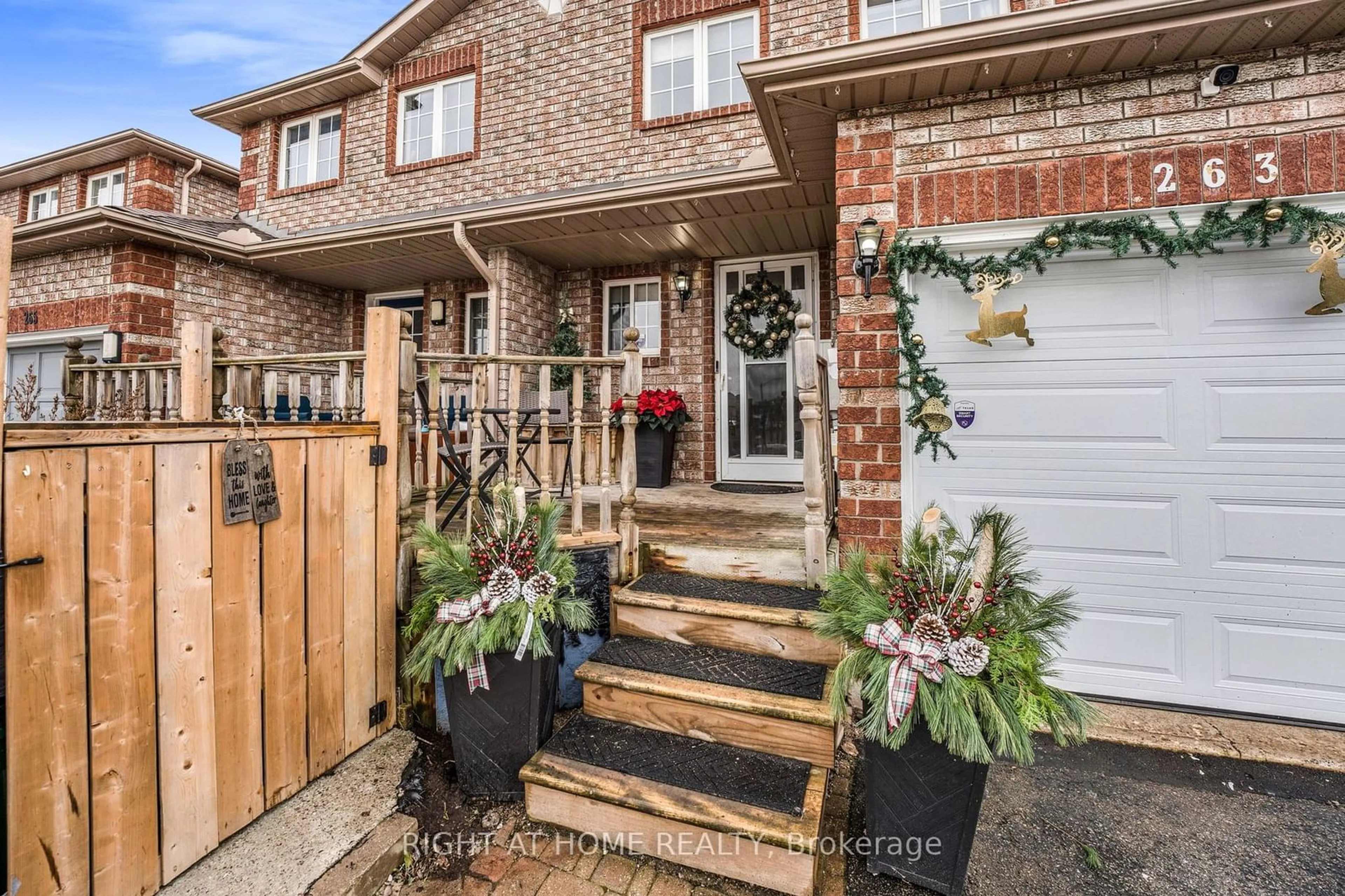 Home with brick exterior material for 263 DUNSMORE Lane, Barrie Ontario L4M 7A7