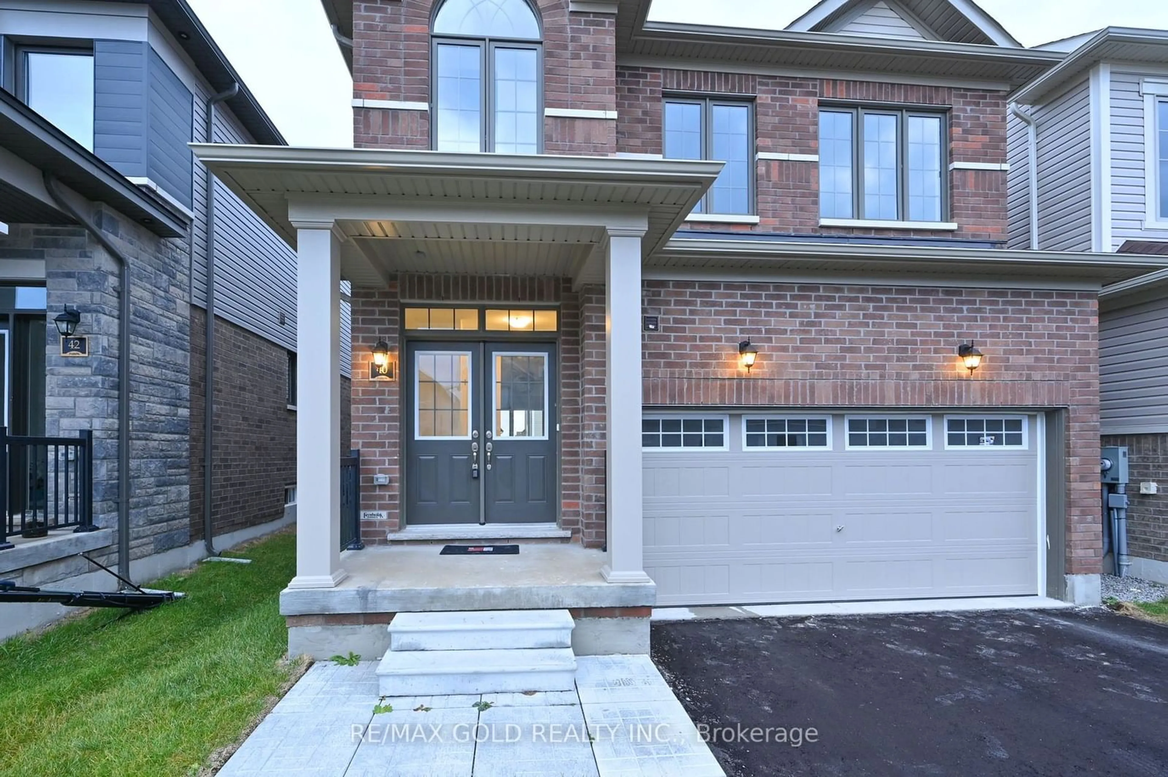 Home with brick exterior material for 40 Prudhoe Terr, Barrie Ontario L9J 0W2