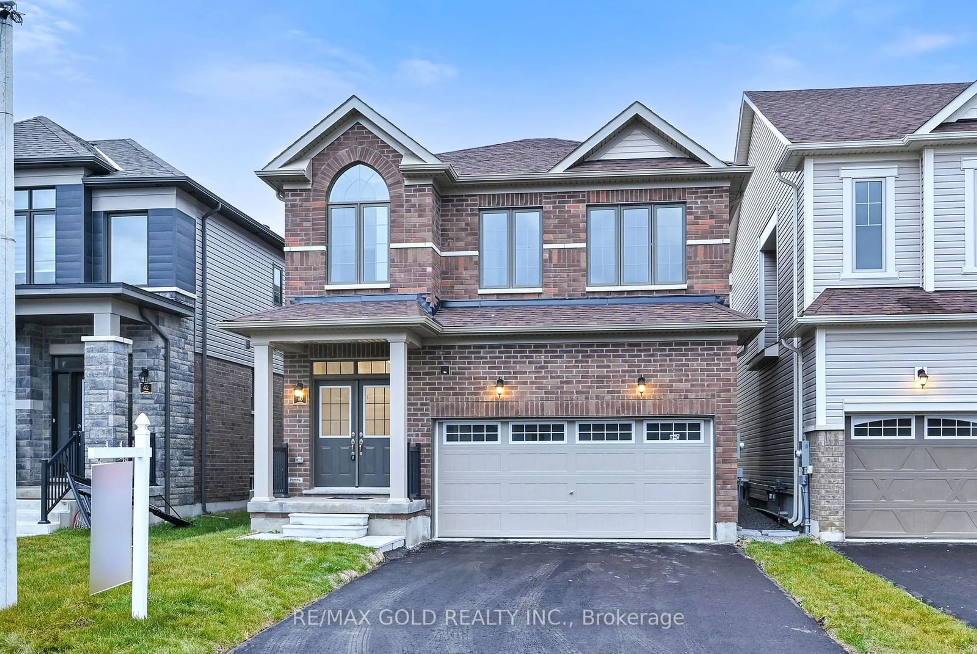 Home with brick exterior material for 40 Prudhoe Terr, Barrie Ontario L9J 0W2