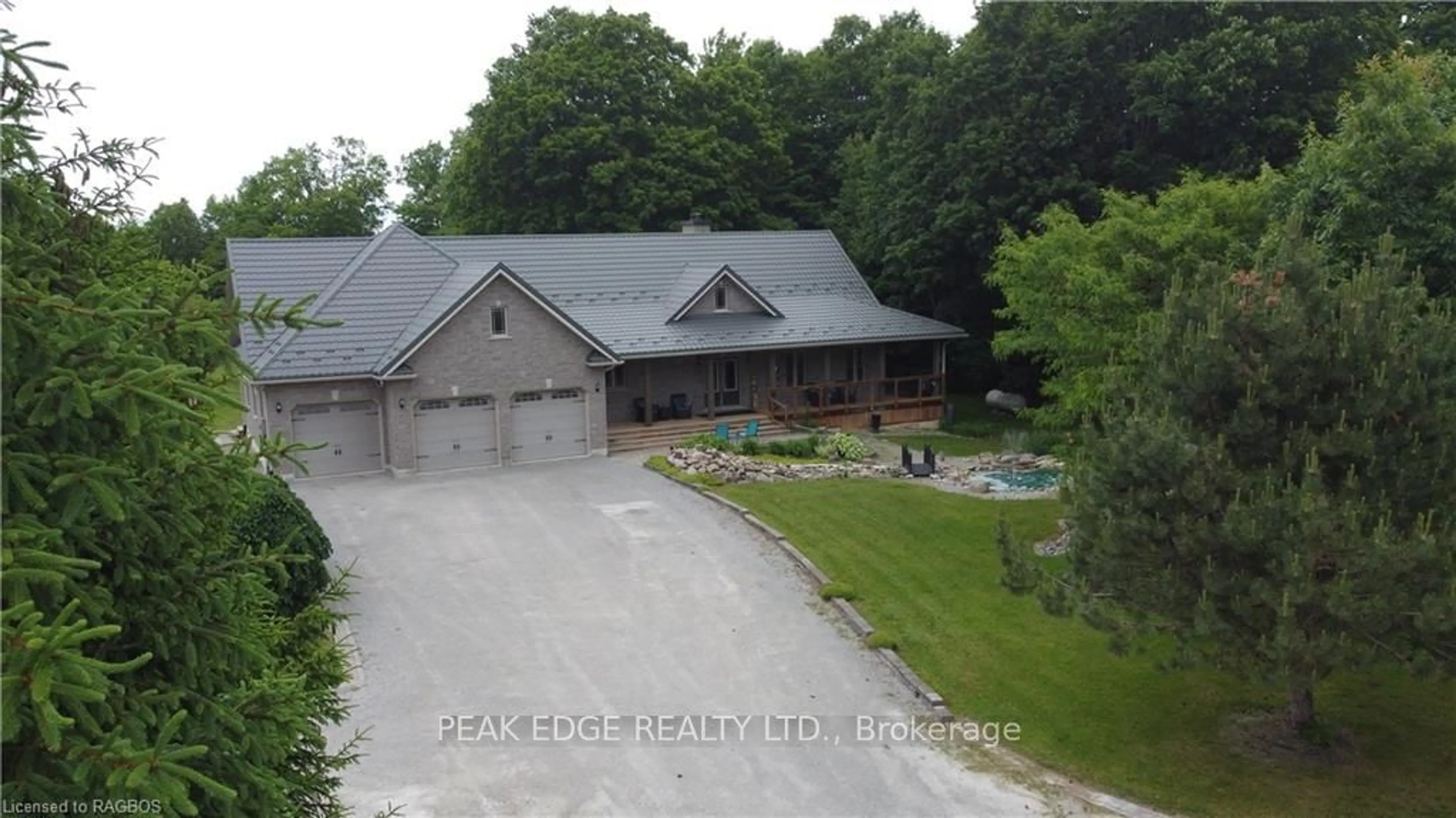 Frontside or backside of a home, cottage for 2511 GEORGE Pkwy, Springwater Ontario L0L 1Y3