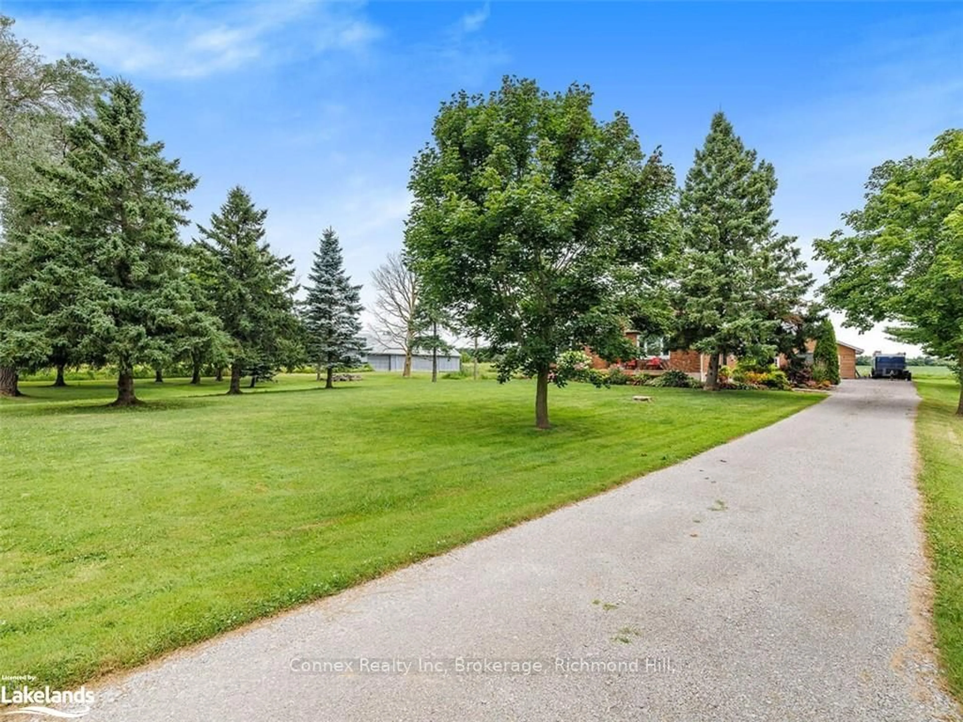 A pic from exterior of the house or condo, the fenced backyard for 393 3RD Line, Oro-Medonte Ontario L0L 2L0