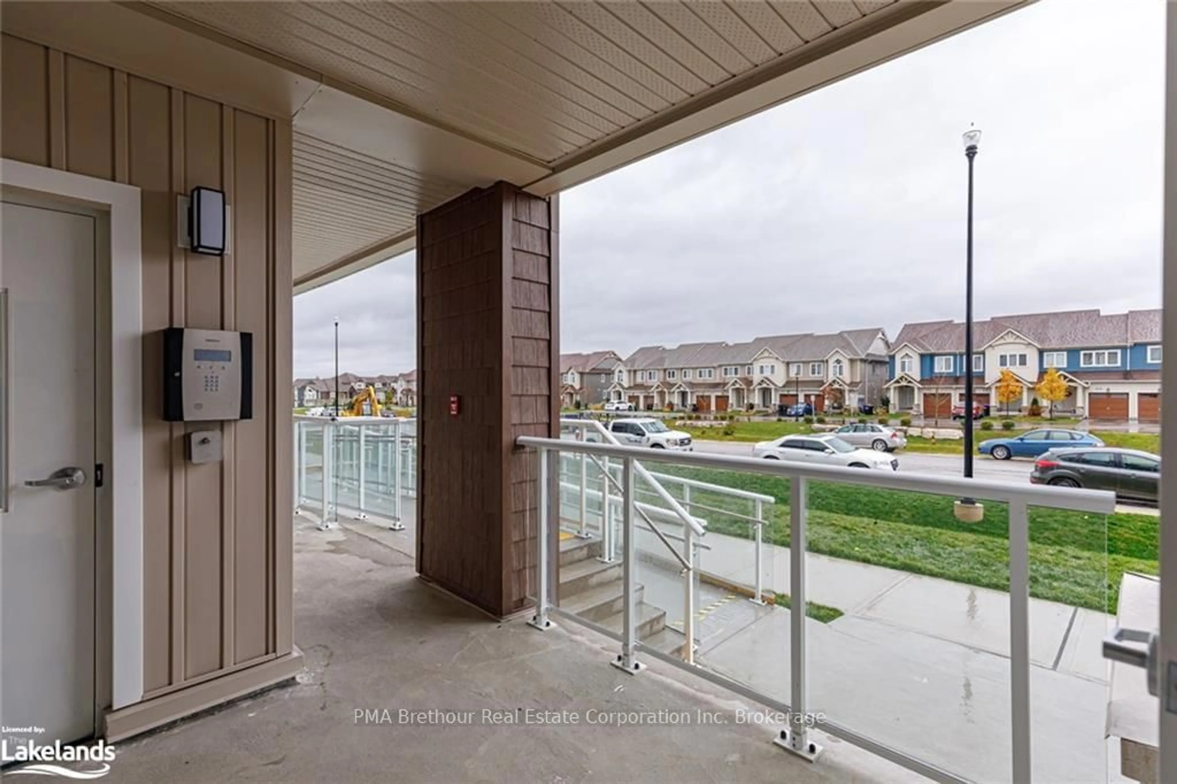 Balcony in the apartment, the street view for 17 SPOONER Cres #104, Collingwood Ontario L9Y 1T3