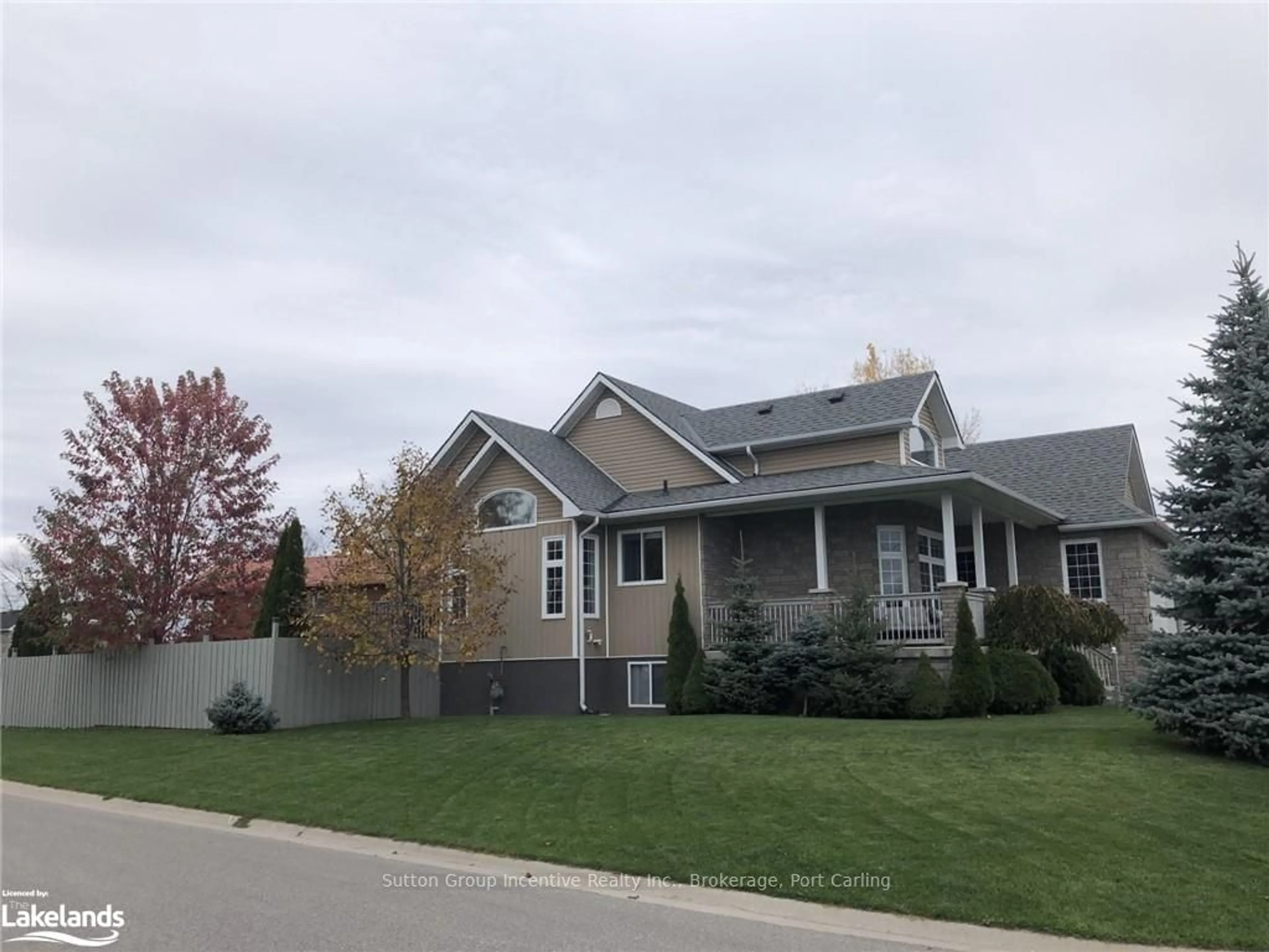 Frontside or backside of a home, the street view for 22 BOURGEOIS BEACH Rd, Tay Ontario L0K 2A0