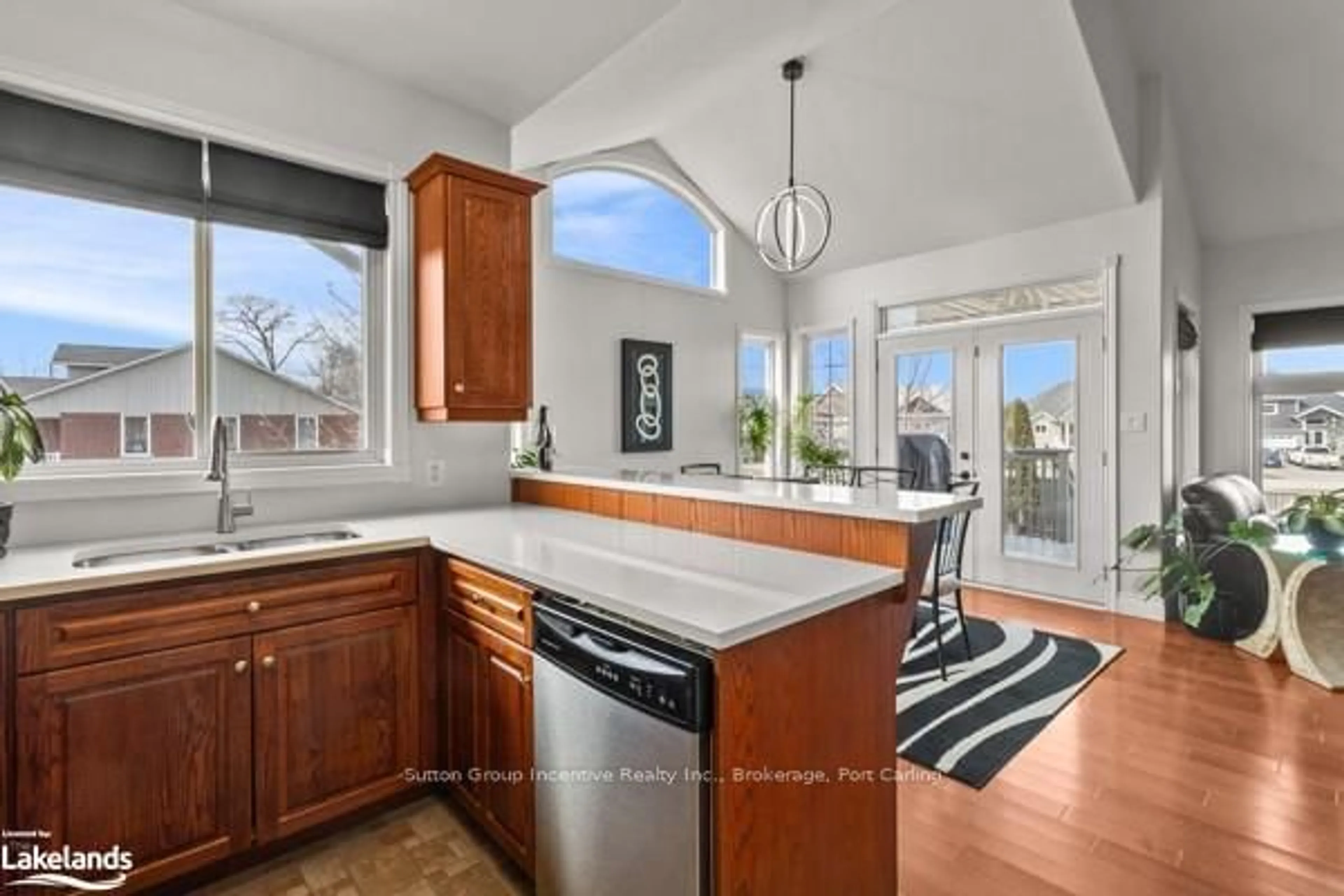 Open concept kitchen for 22 BOURGEOIS BEACH Rd, Tay Ontario L0K 2A0