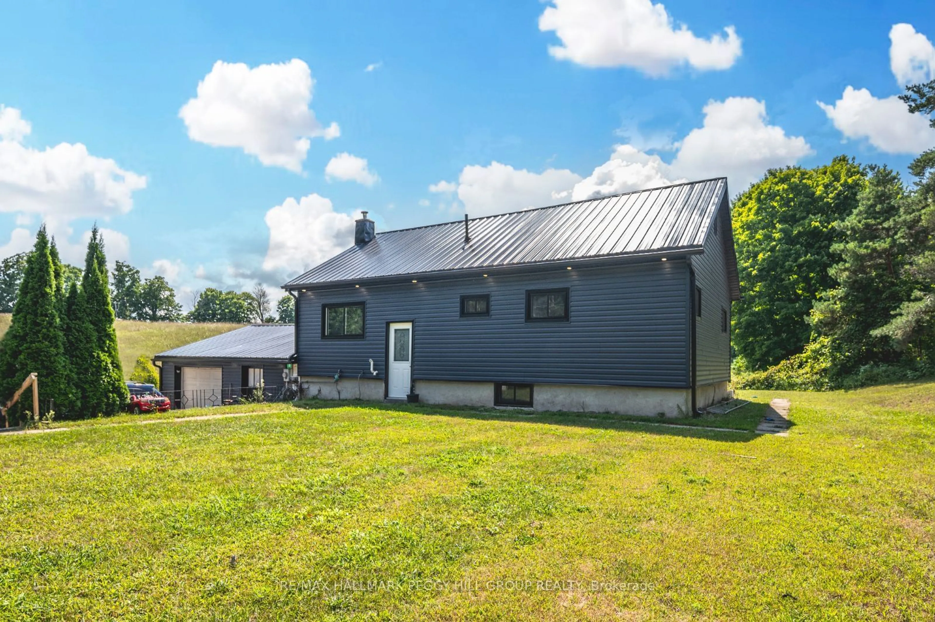 Shed for 1376 13 Line, Oro-Medonte Ontario L0L 1T0