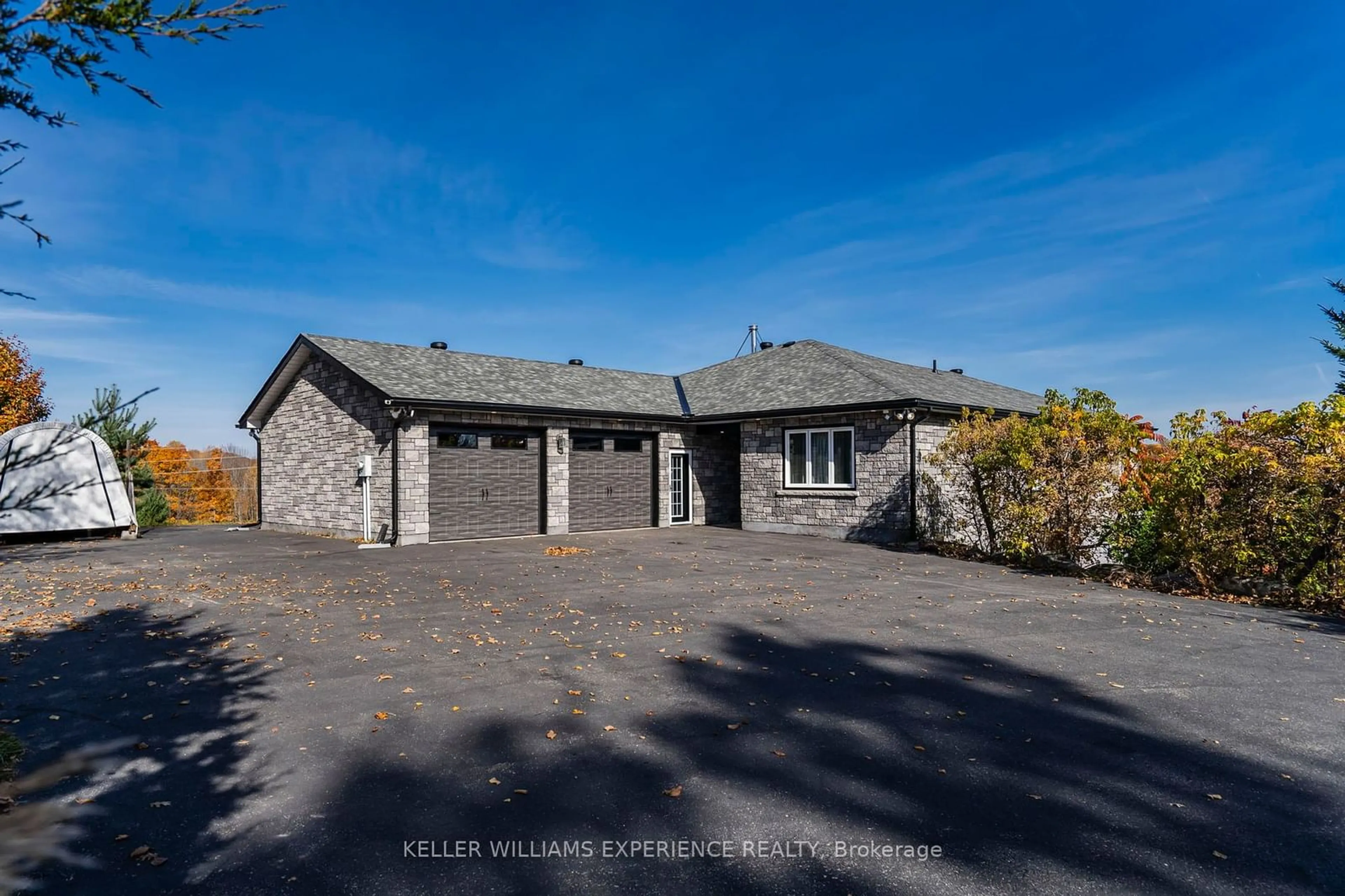 Frontside or backside of a home, cottage for 2777 Old Fort Rd, Tay Ontario L4R 4K3