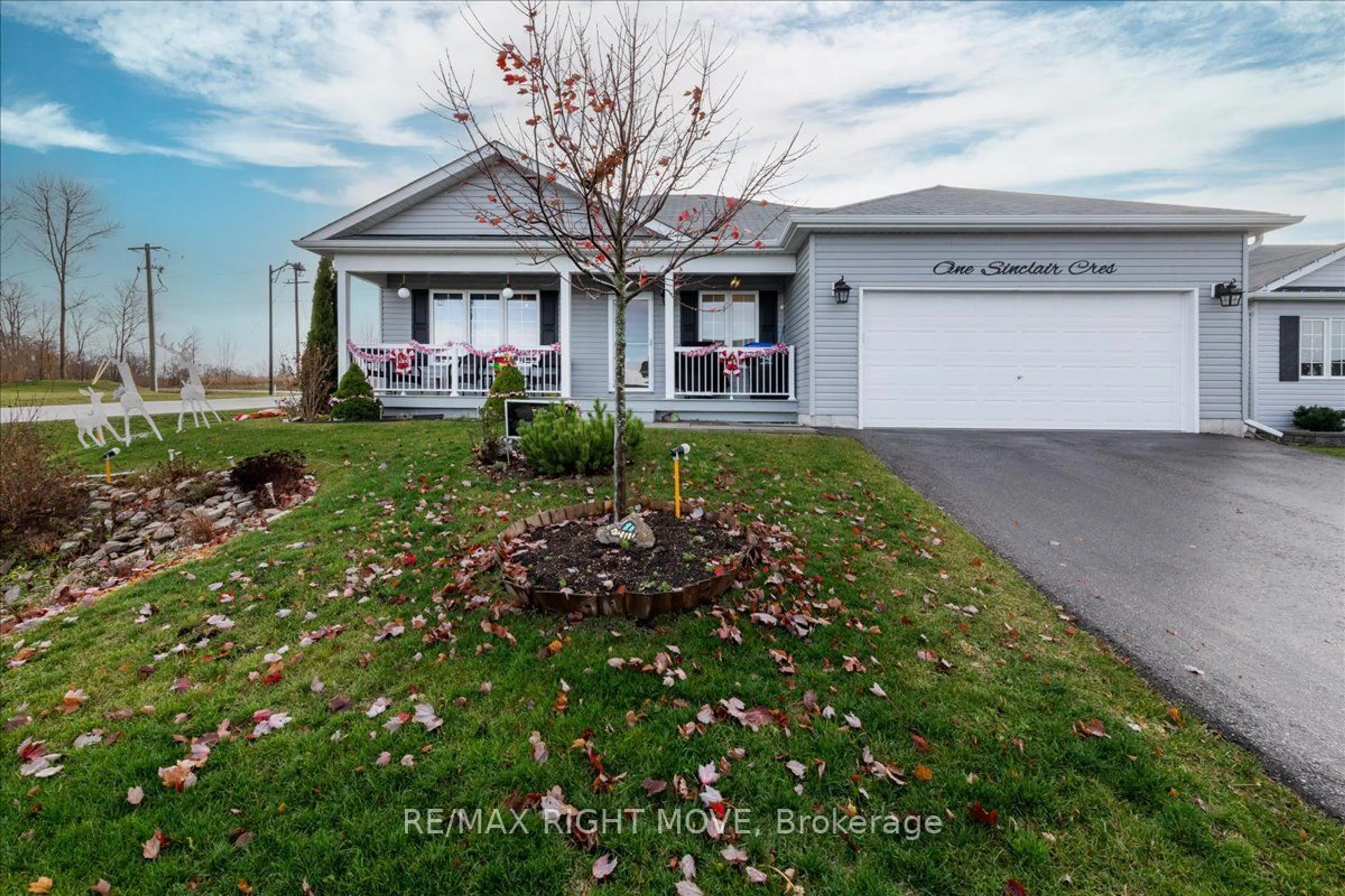 Unknown for 1 Sinclair Cres, Ramara Ontario L3V 6H7