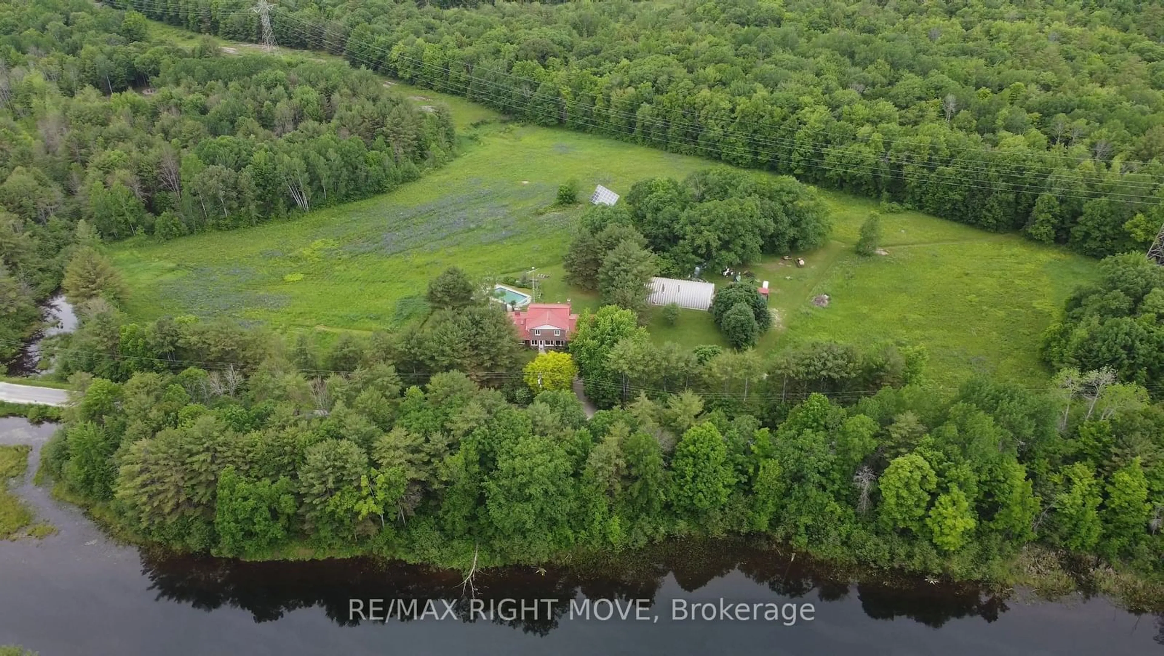 Media room, unknown floor for 3146 WASDELL FALLS Rd, Severn Ontario L0K 2B0