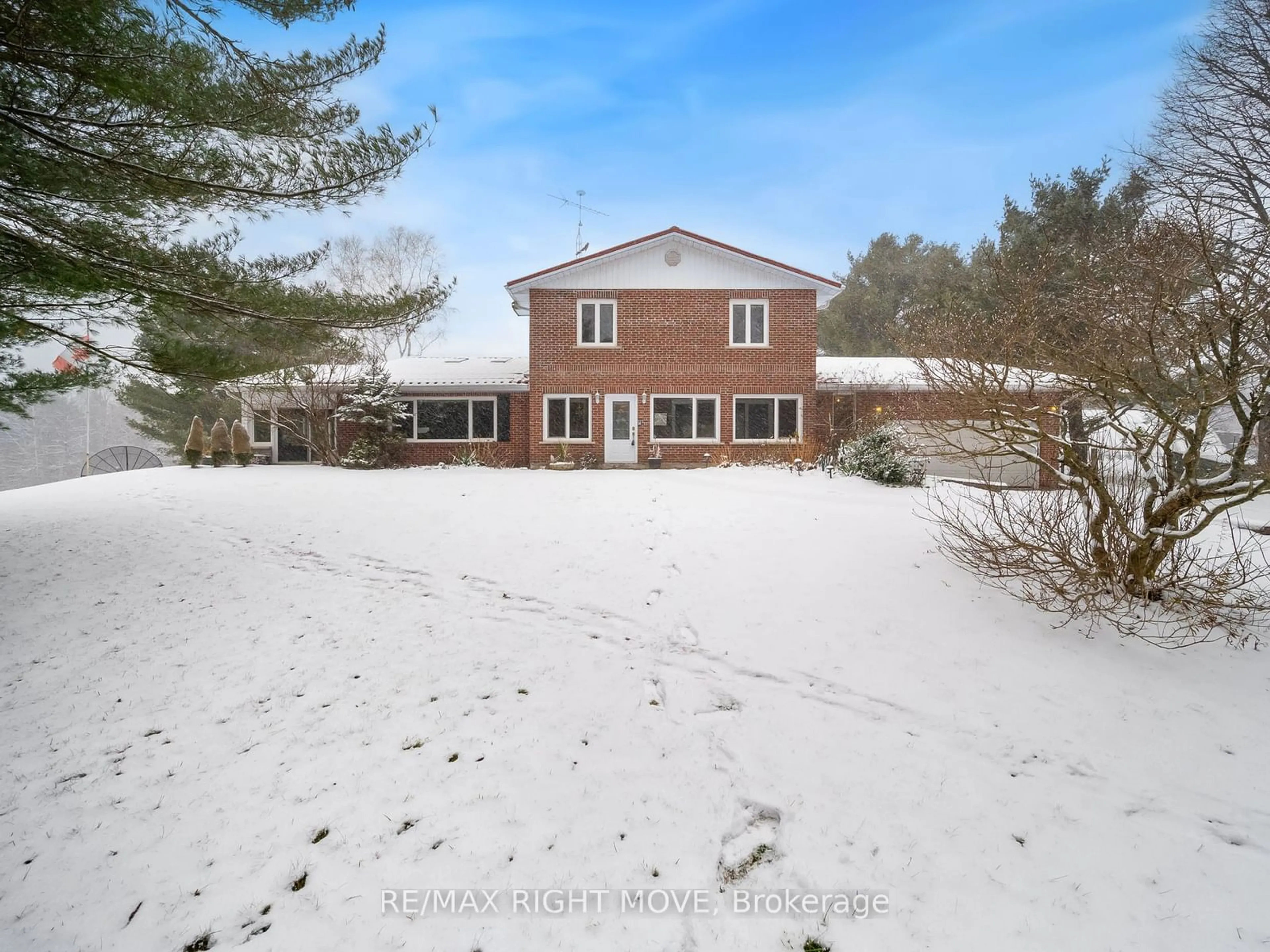 Frontside or backside of a home, cottage for 3146 WASDELL FALLS Rd, Severn Ontario L0K 2B0