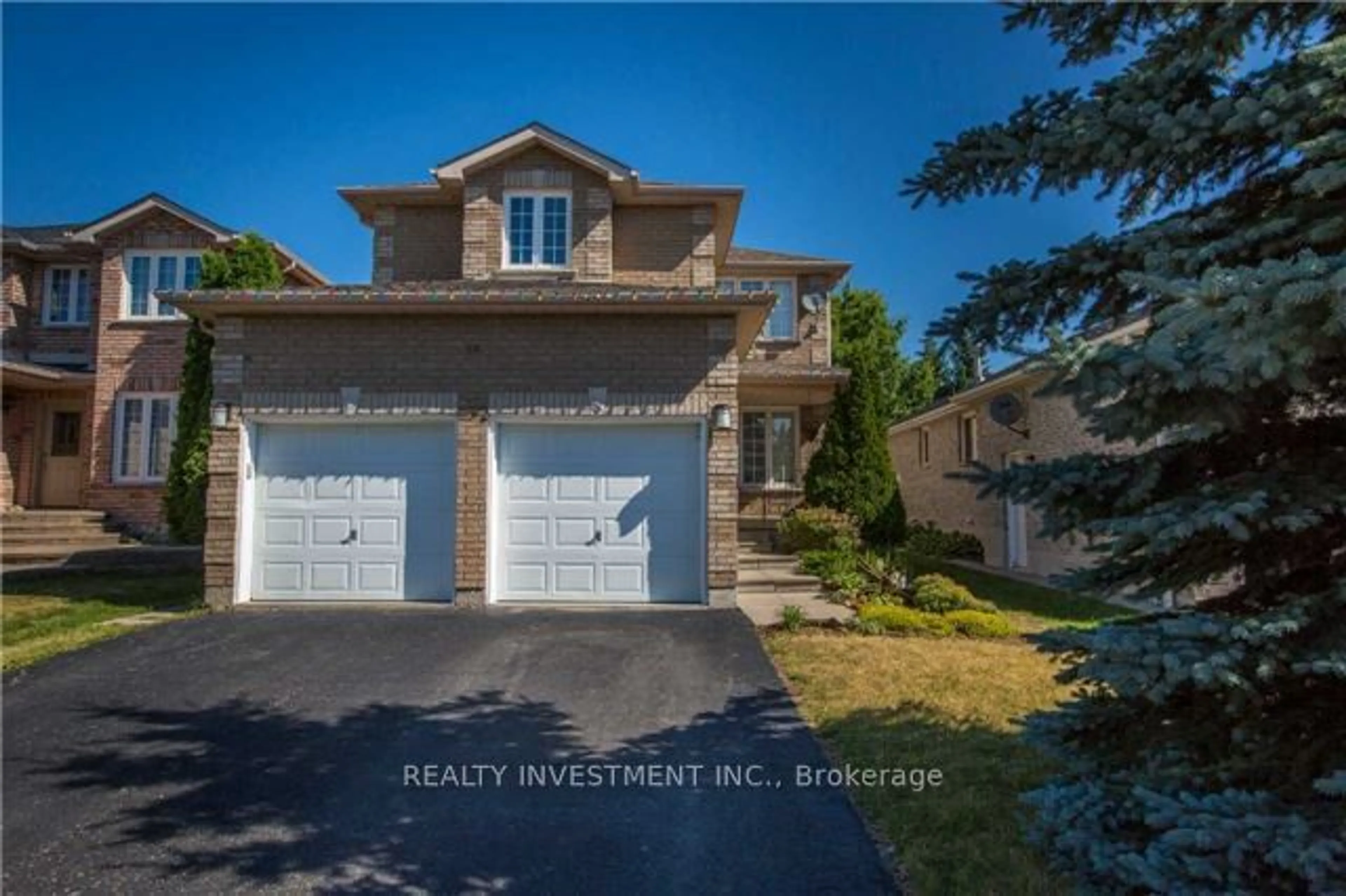 Frontside or backside of a home, the street view for 44 Widgeon St, Barrie Ontario L4N 8W5