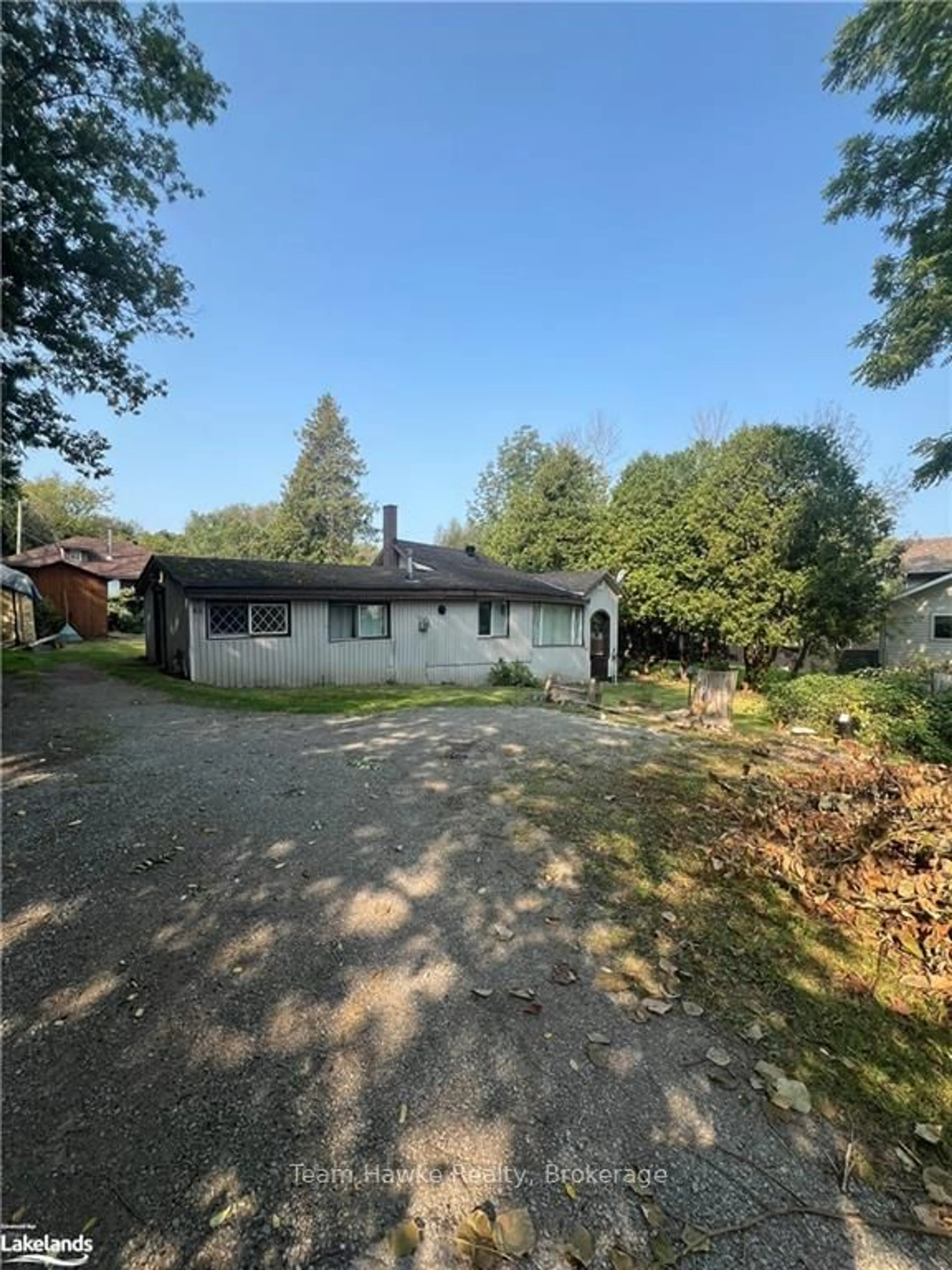 Frontside or backside of a home, cottage for 44 ASH St, Tay Ontario L0K 2C0