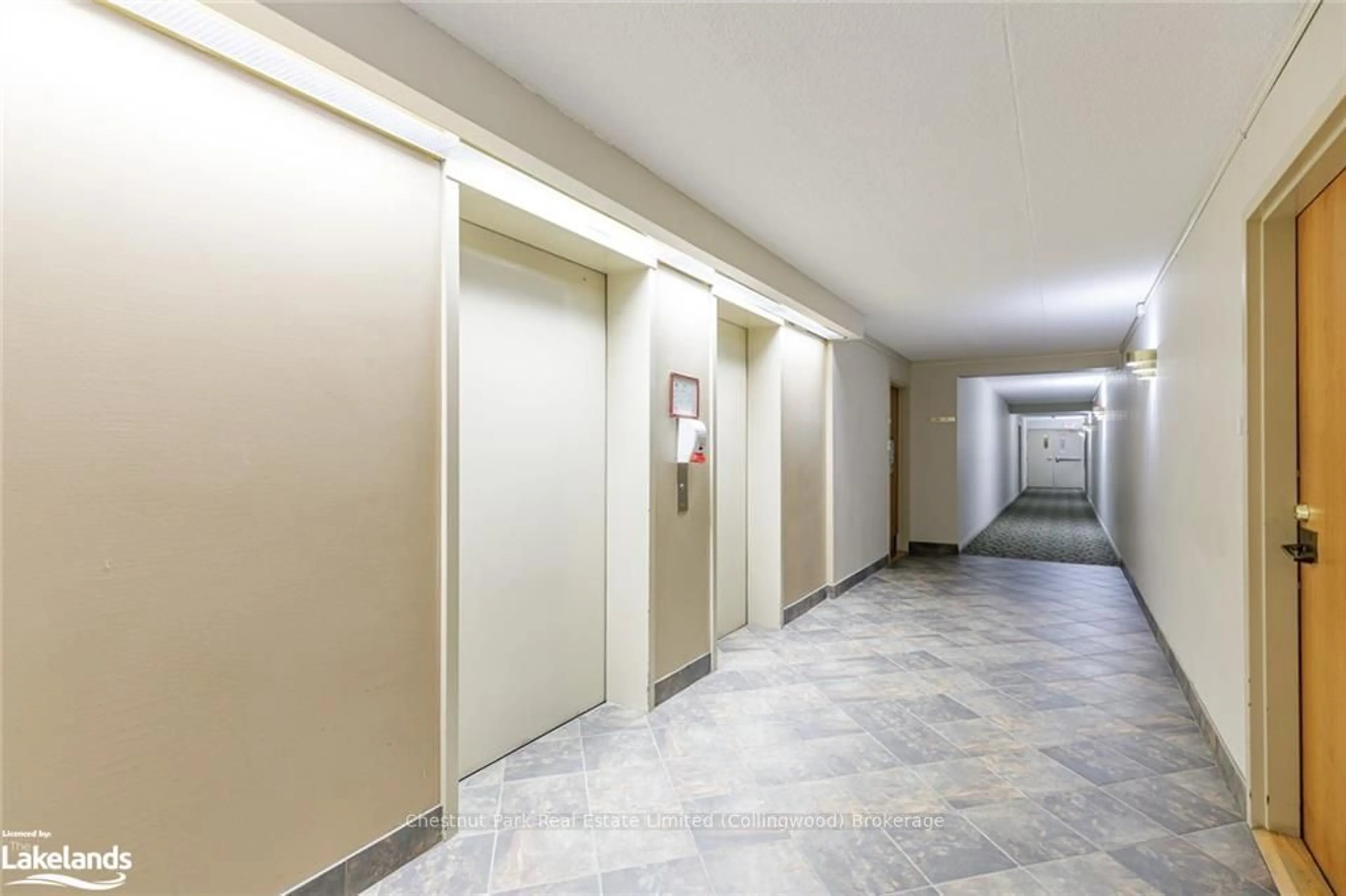 Indoor foyer, unknown floor for 172 EIGHTH St #401, Collingwood Ontario L9Y 4T2