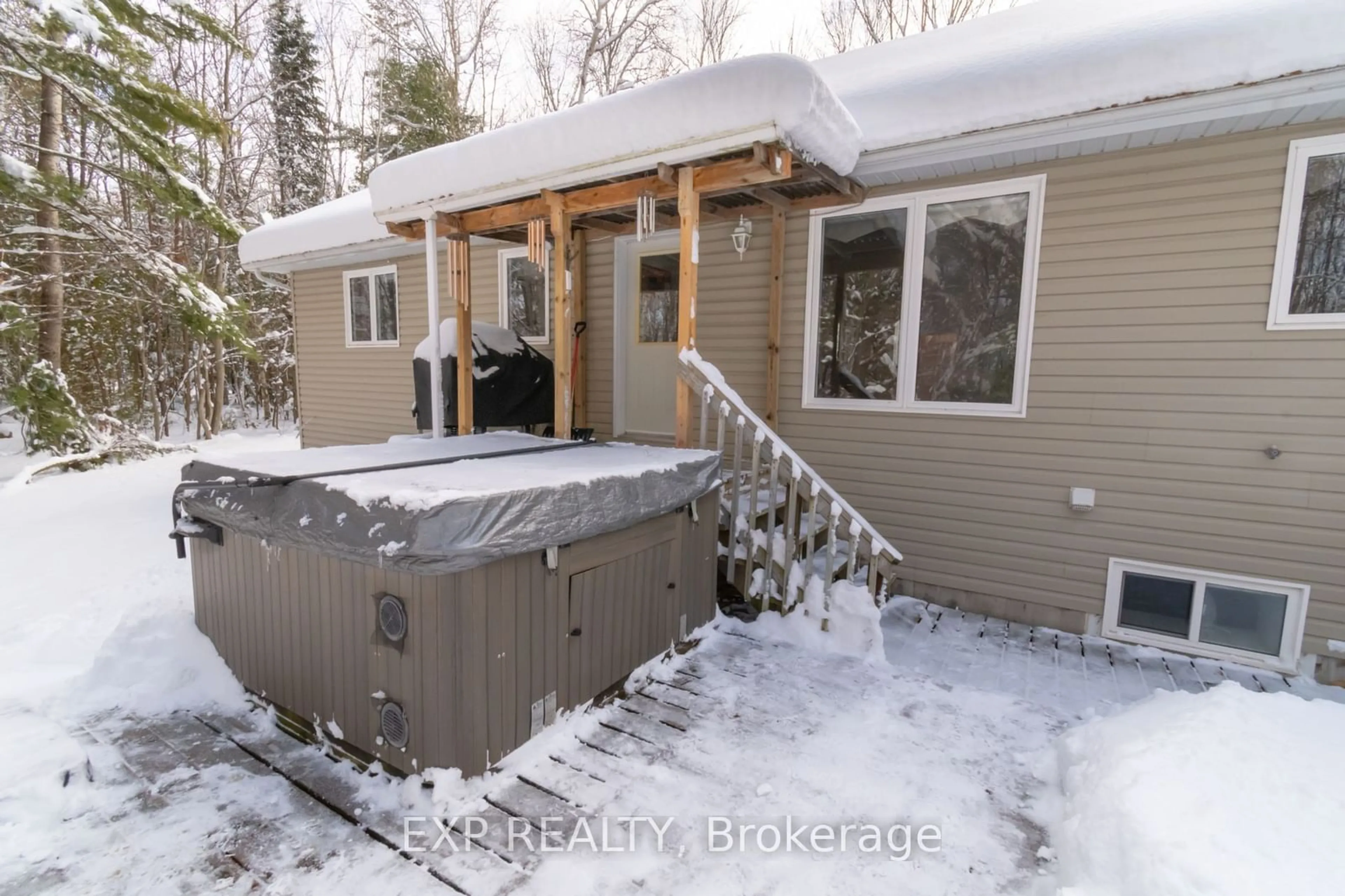 Frontside or backside of a home, cottage for 56 Becketts Side Rd, Tay Ontario L0K 2C0